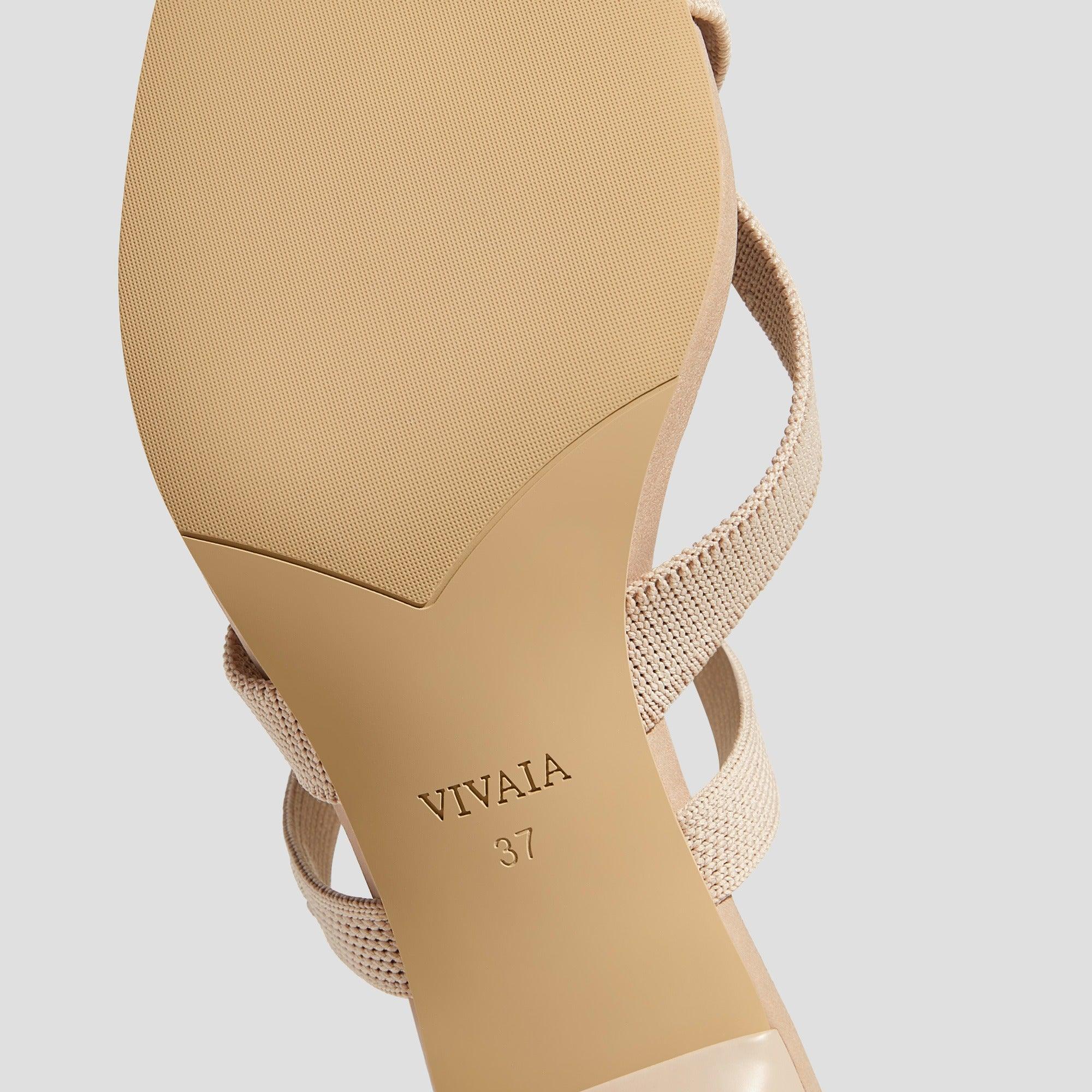 [Alina] スクエアトゥ キトゥンヒール ストラッピー サンダル