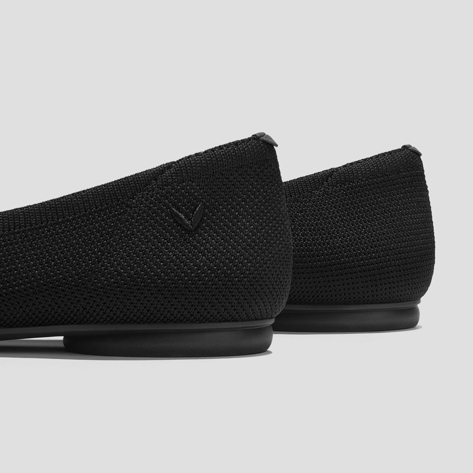 [Tiana] アーモンドトゥ フラットシューズ