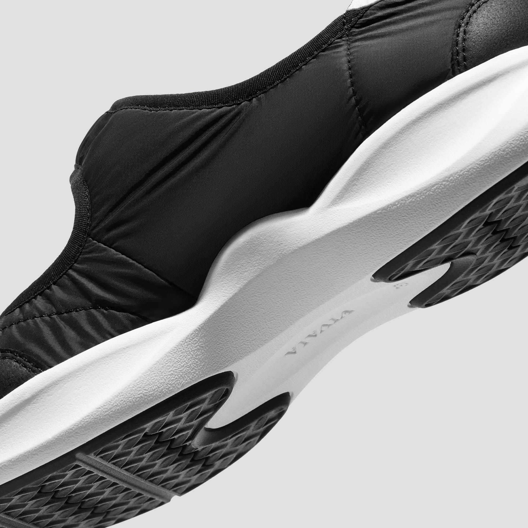 [Ivee] ラウンドトゥ 再生ナイロン メリージェーン スニーカー フラット 