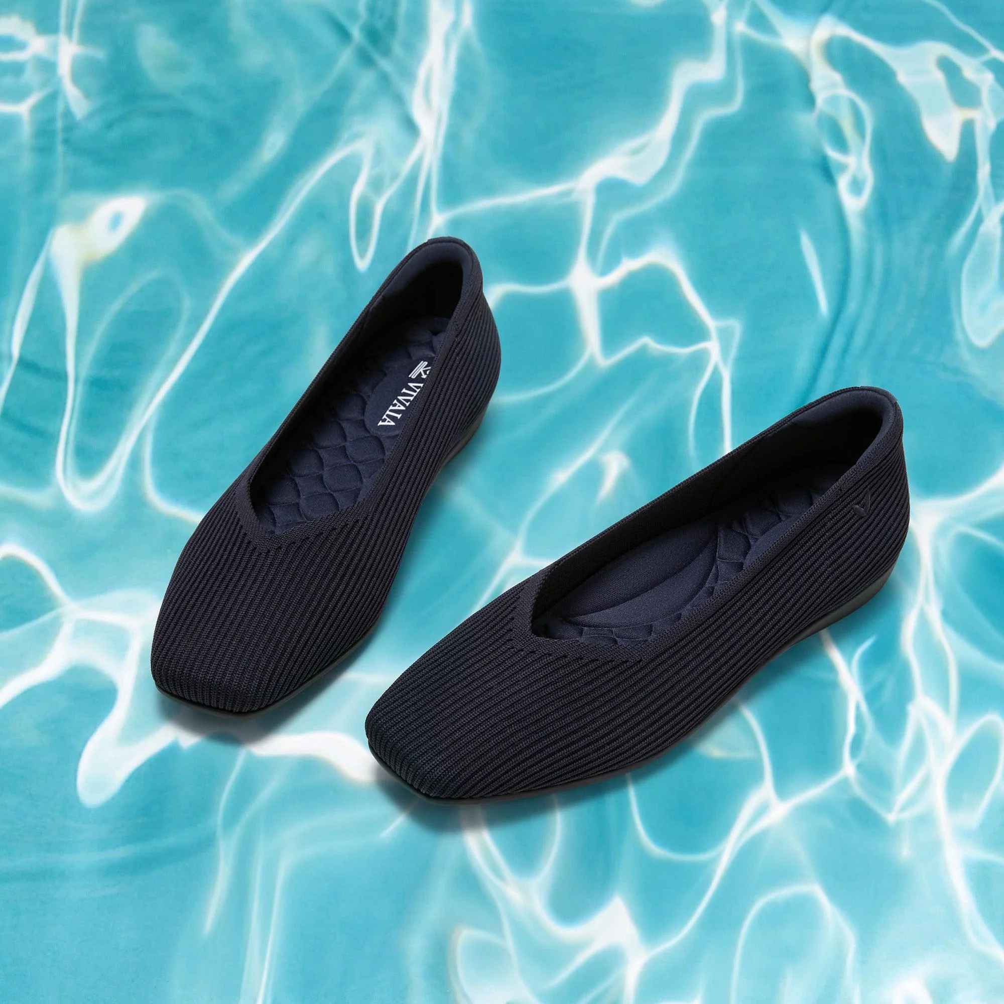 [Margot Walker 超撥水] スクエアトゥ 超軽量 厚底 フラットシューズ