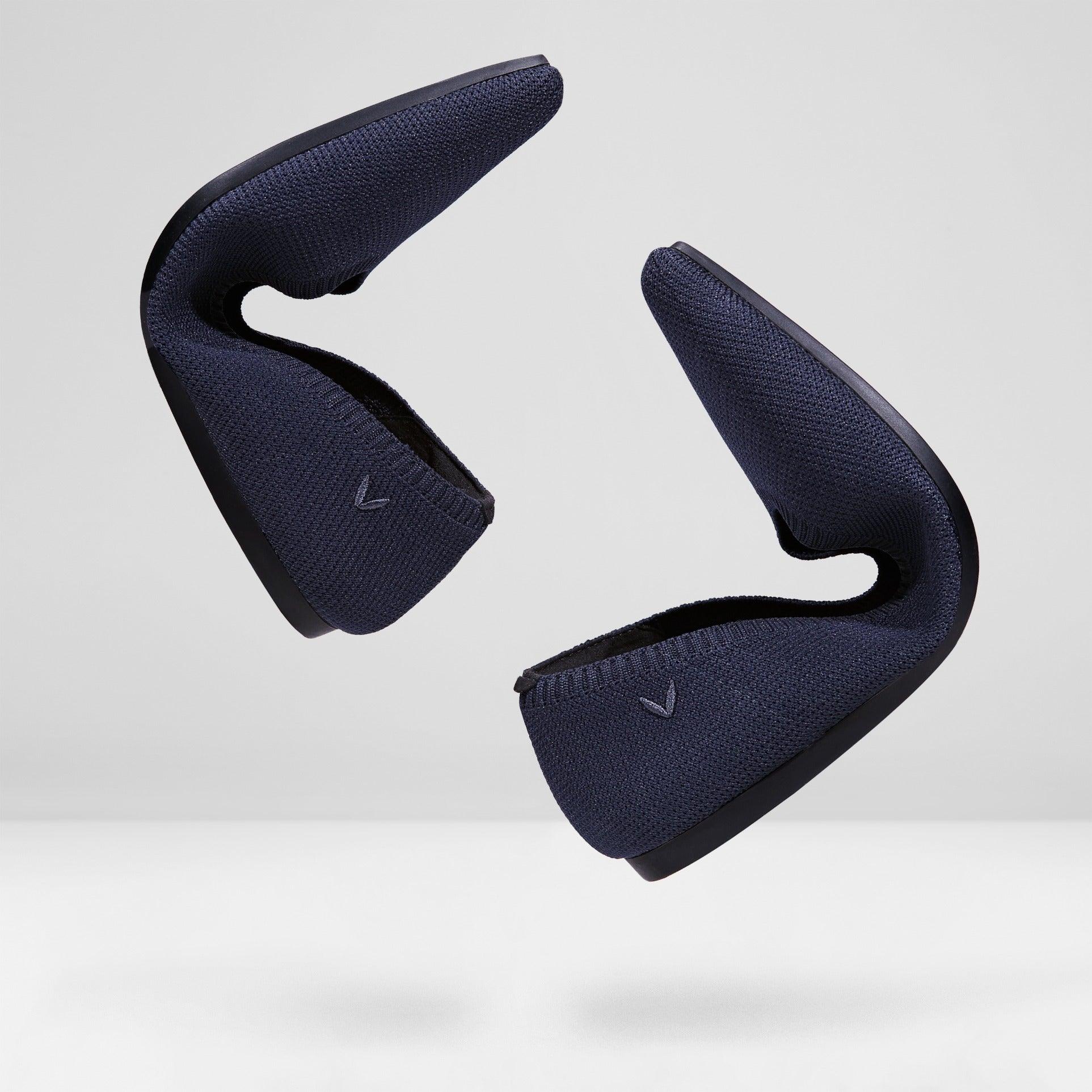 [Aria 5°] ポインテッドトゥ フラットシューズ