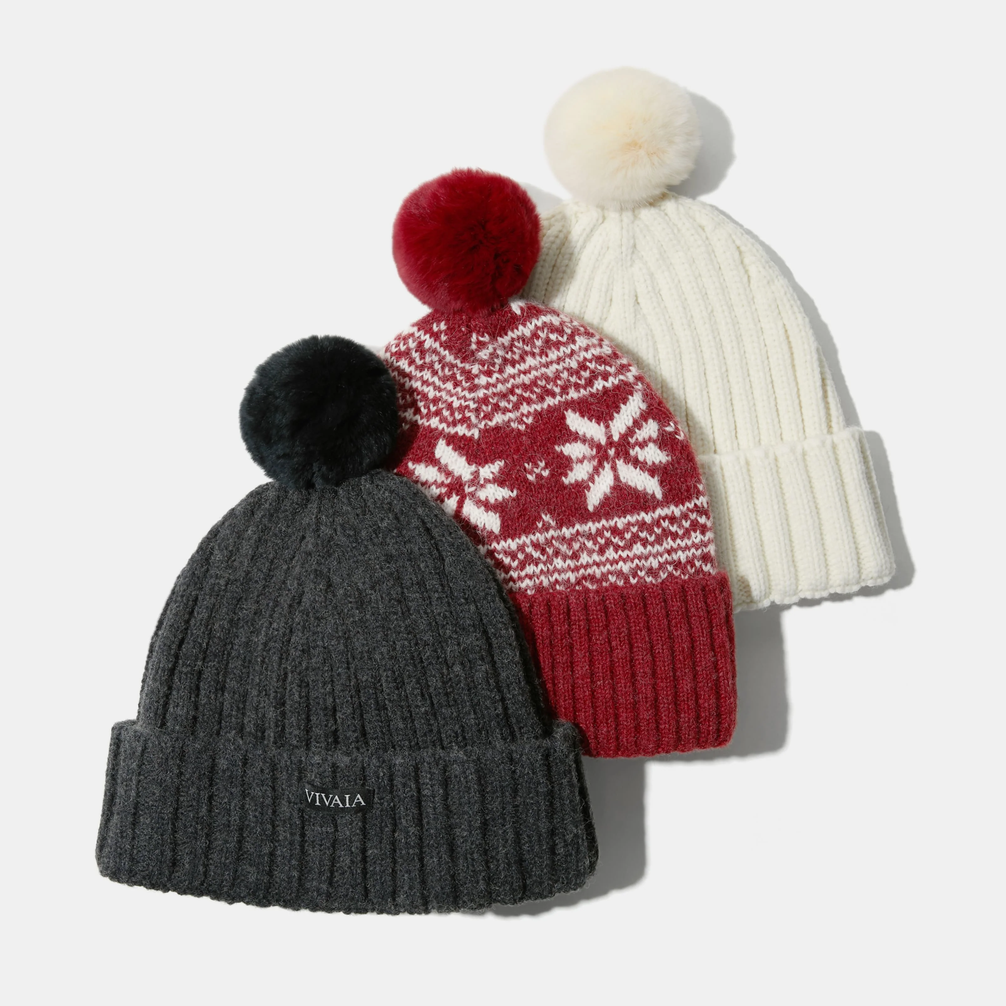 取り外し可能なポンポン付き ニット帽