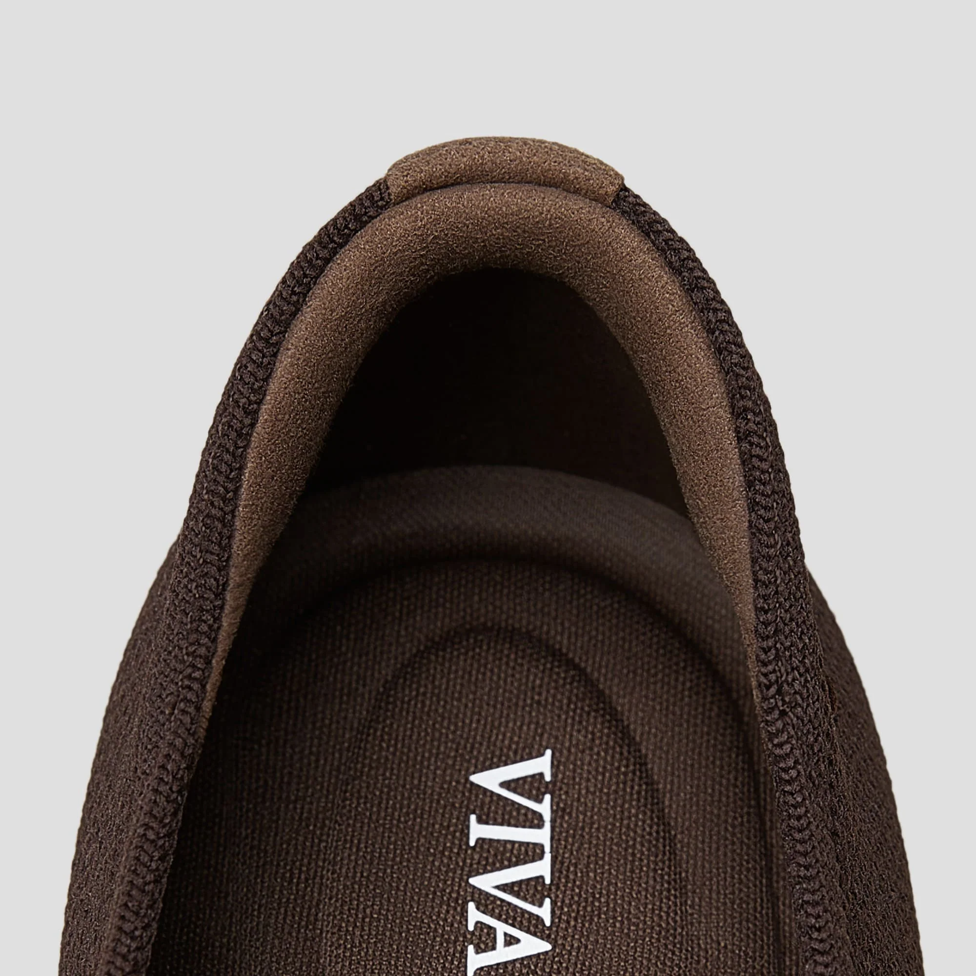 [Audrey] ラウンドトゥ アニマル刺繍 ローファー