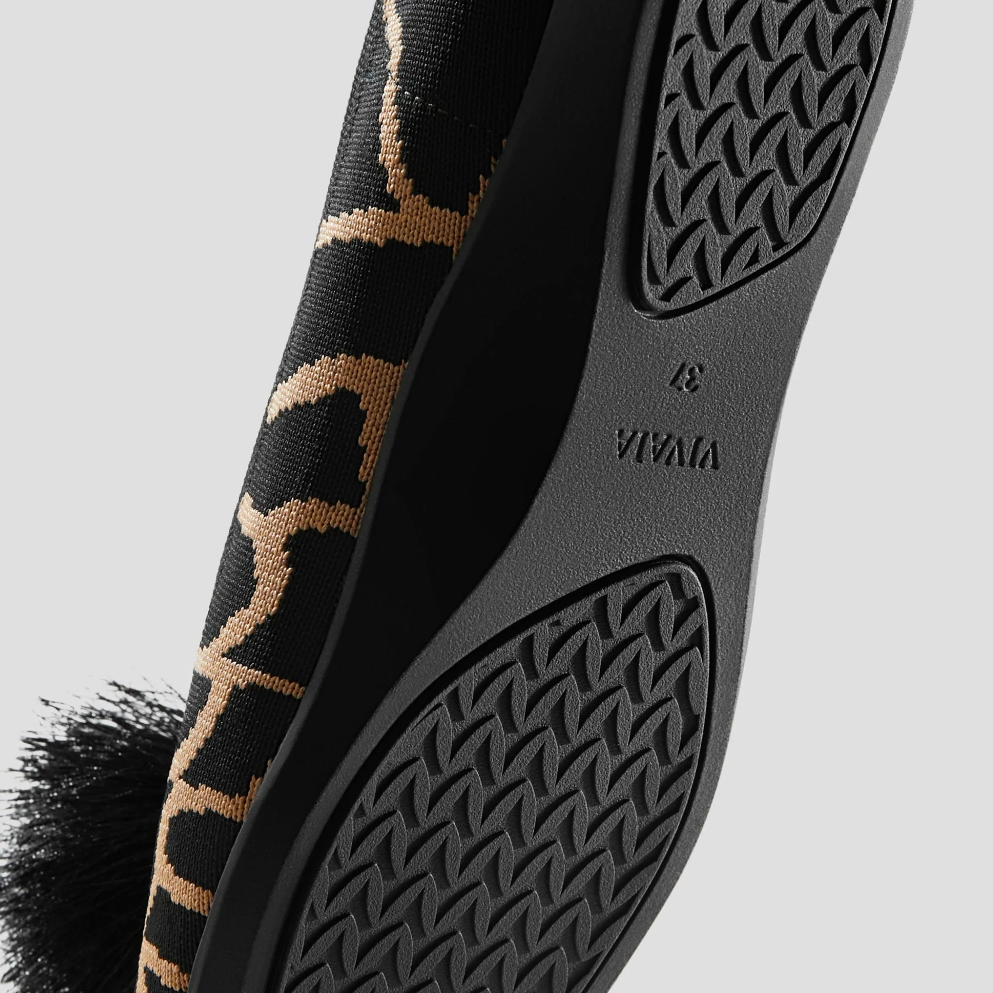 [Margot Walker] スクエアトゥ 超軽量 厚底 フラットシューズ