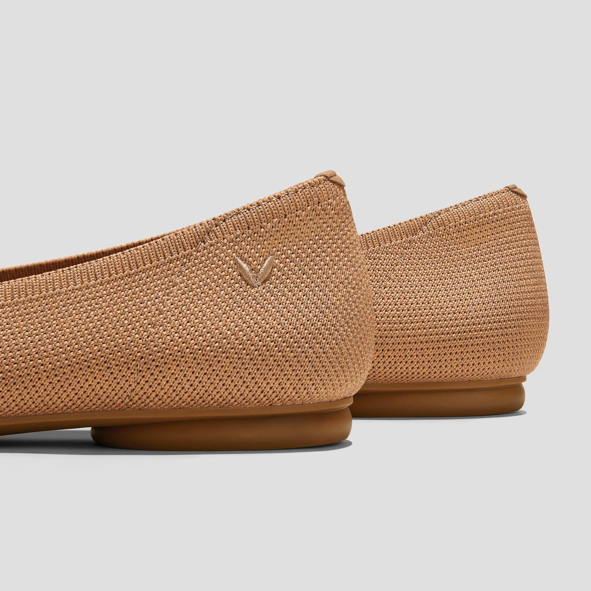 [Tiana] アーモンドトゥ フラットシューズ