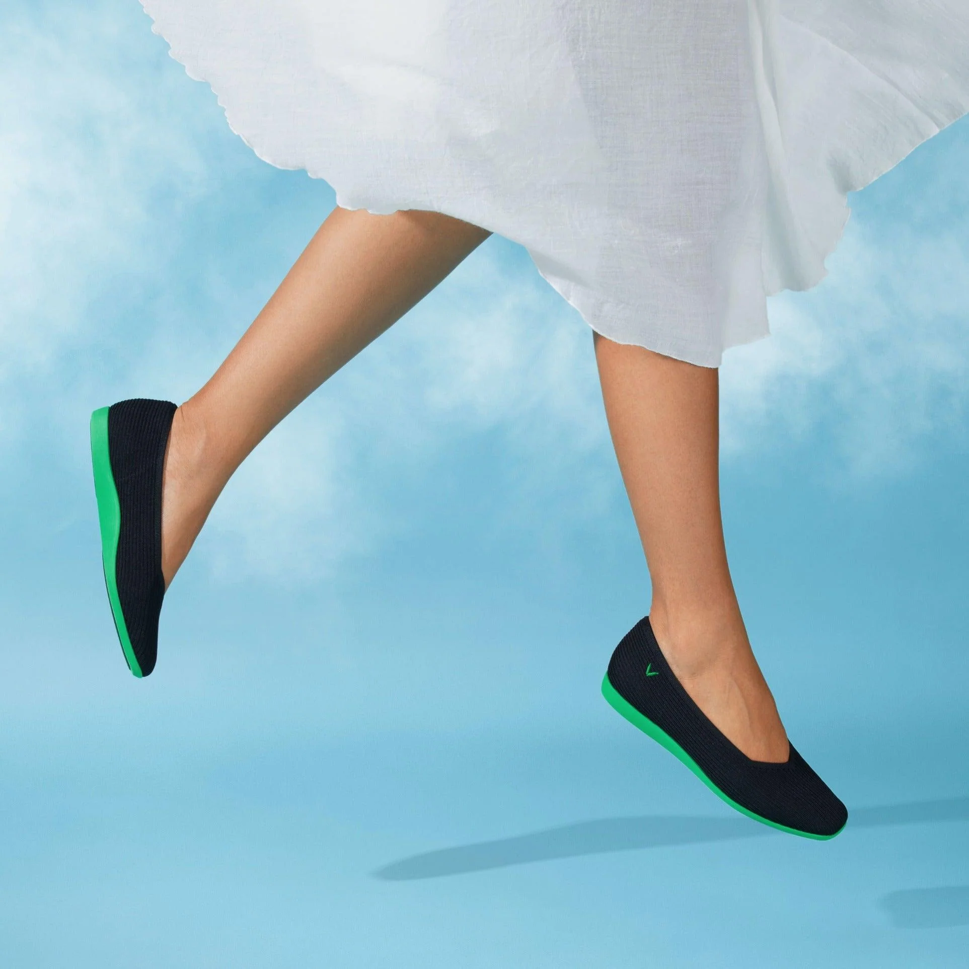 [Margot Walker] スクエアトゥ 超軽量 厚底 フラットシューズ