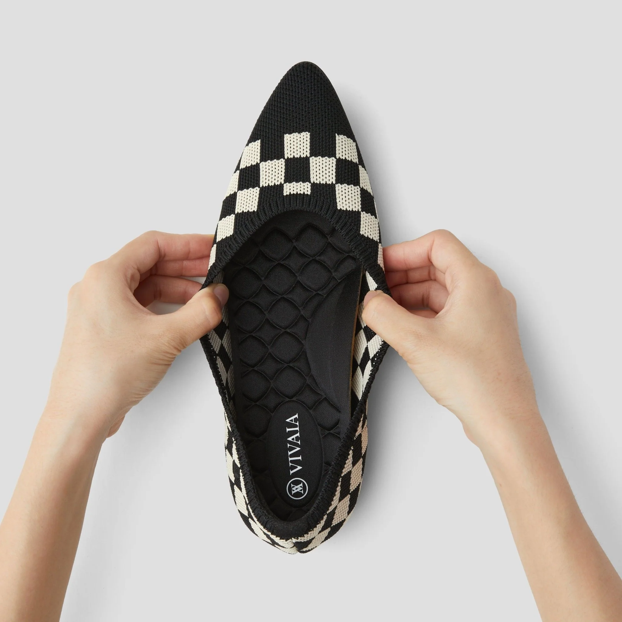 [Aria Walker] ポインテッドトゥ 超軽量 厚底 フラットシューズ