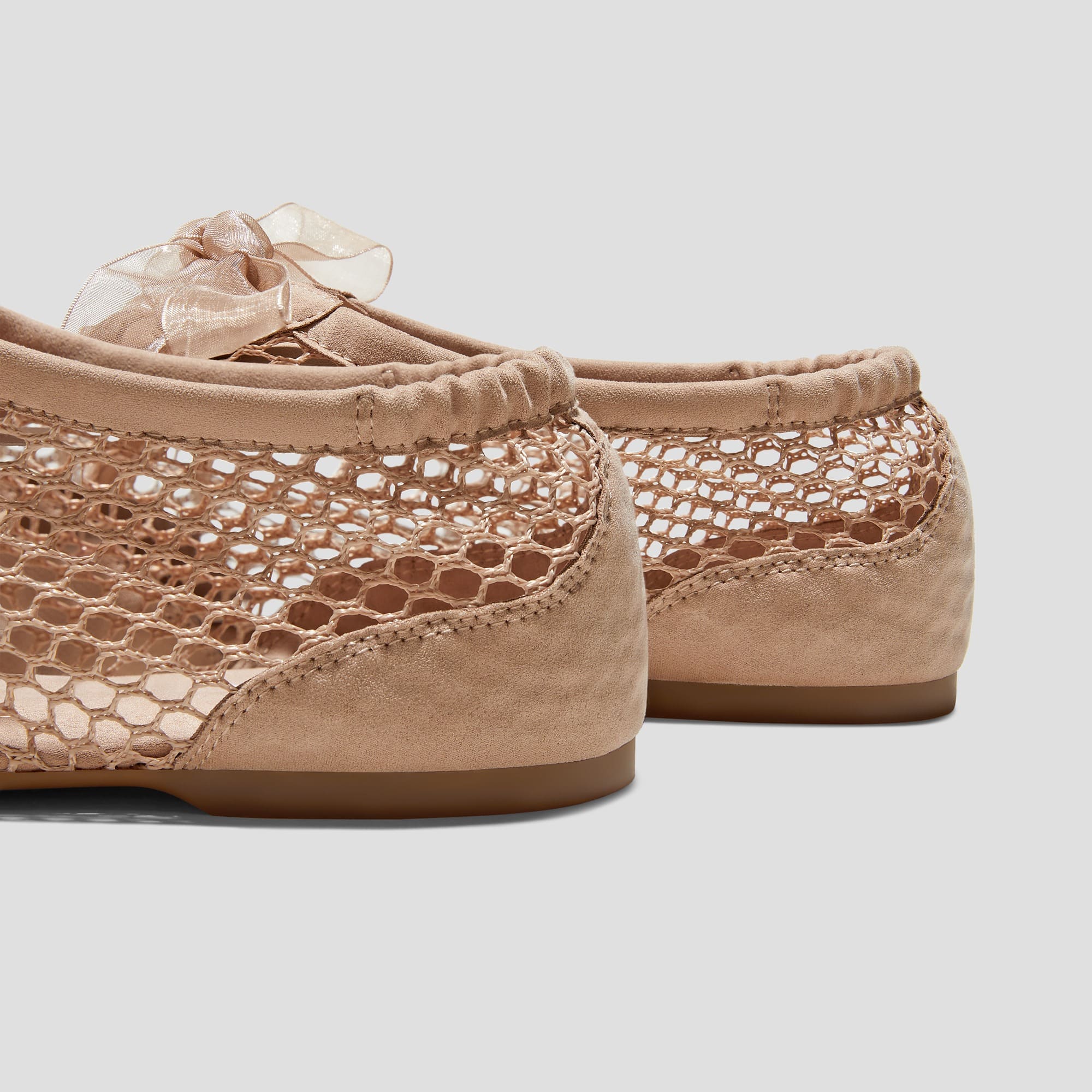 [Cristina] レースアップ サテン スニーカーリーナ