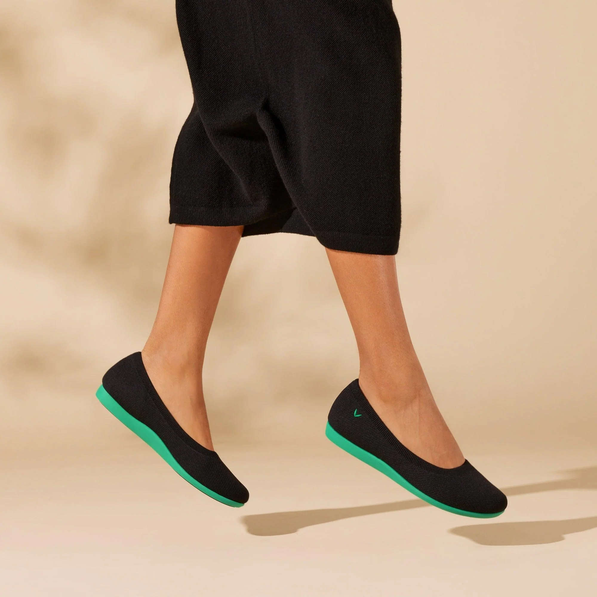 [Claire Walker] ラウンドトゥ 超軽量 厚底 フラットシューズ