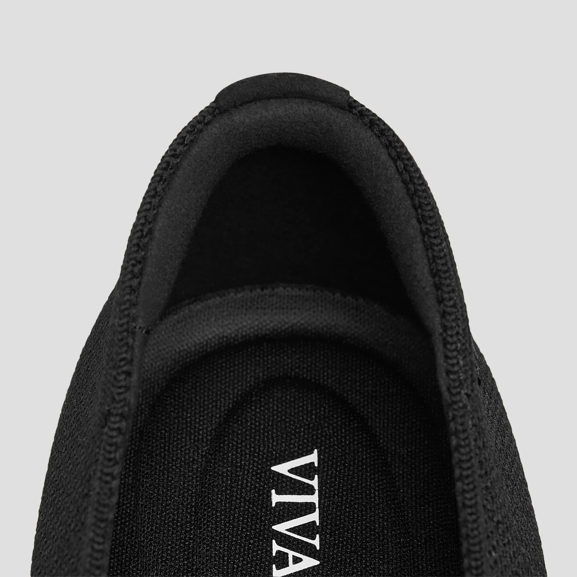 [Audrey] ラウンドトゥ アニマル刺繍 ローファー