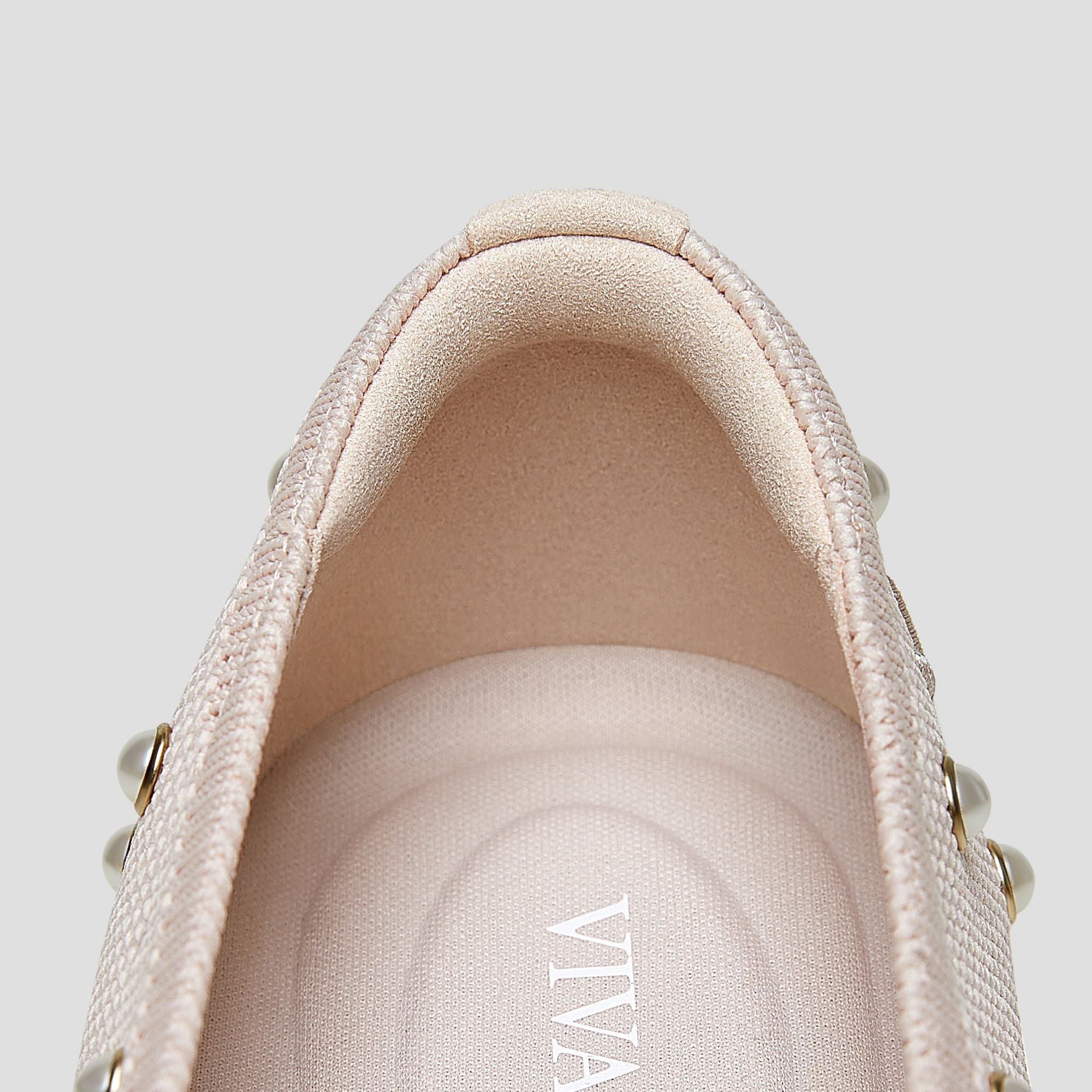 [Addriane] ポインテッドトゥ リボン付き フラットシューズ