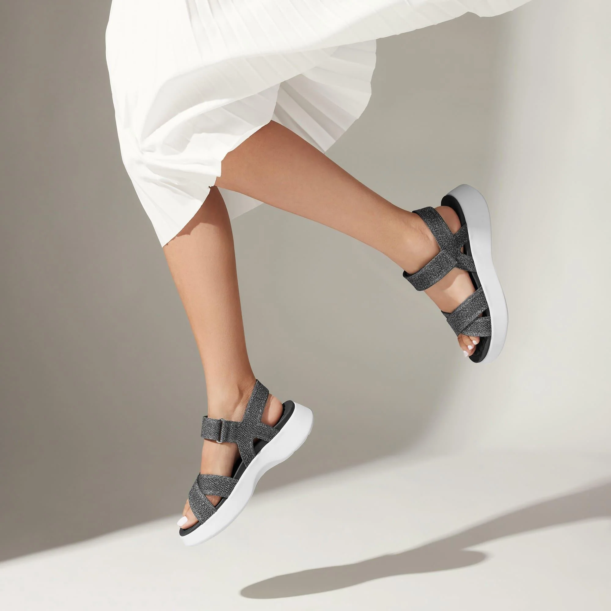 [Kiara] AdaptAll™ スポーツ サンダル