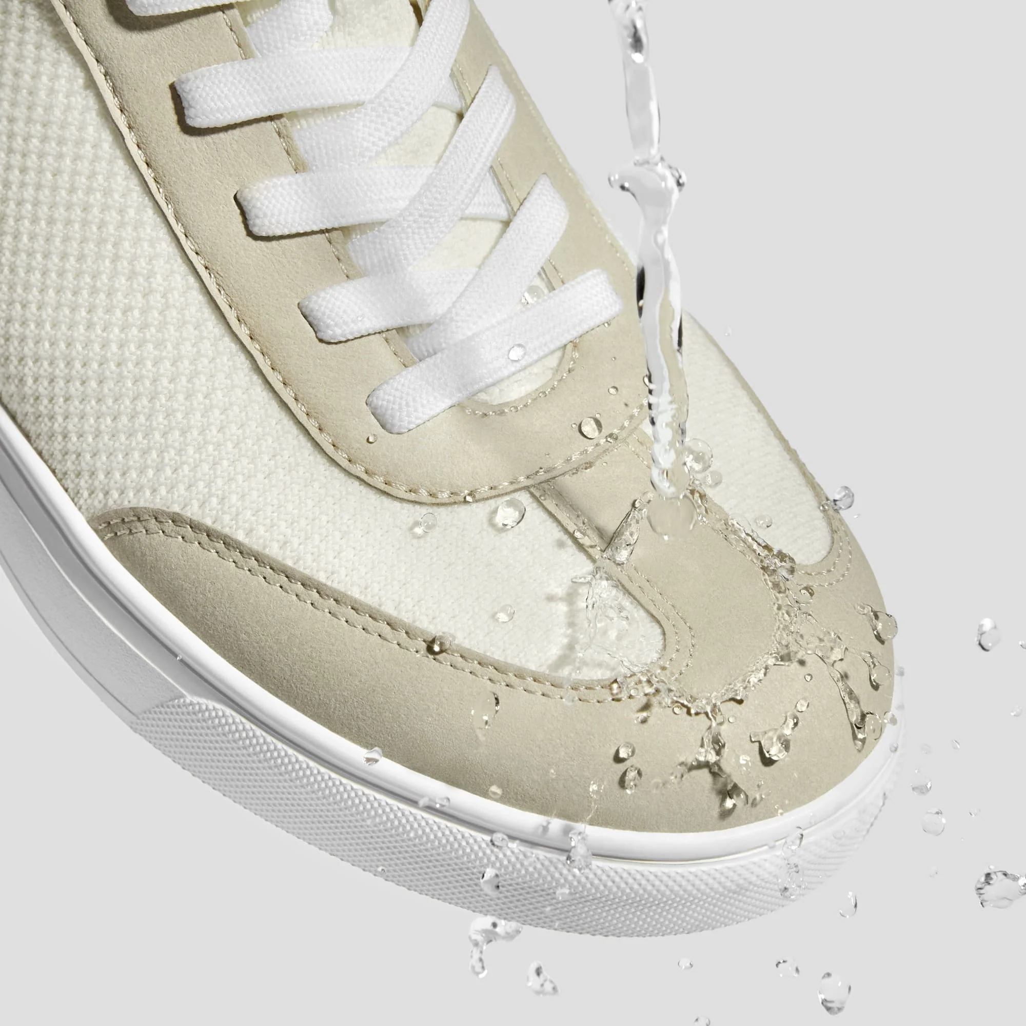 [Versa] ユニセックス スリップオン スニーカー