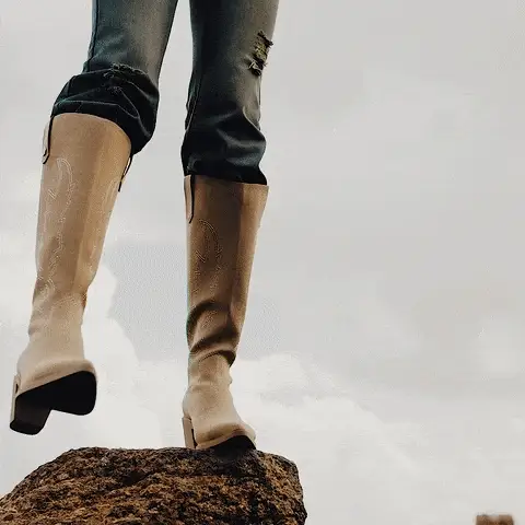 [Wynne] ポインテッドトゥ ウエスタン 撥水加工 ミッドカーフ ブーツ