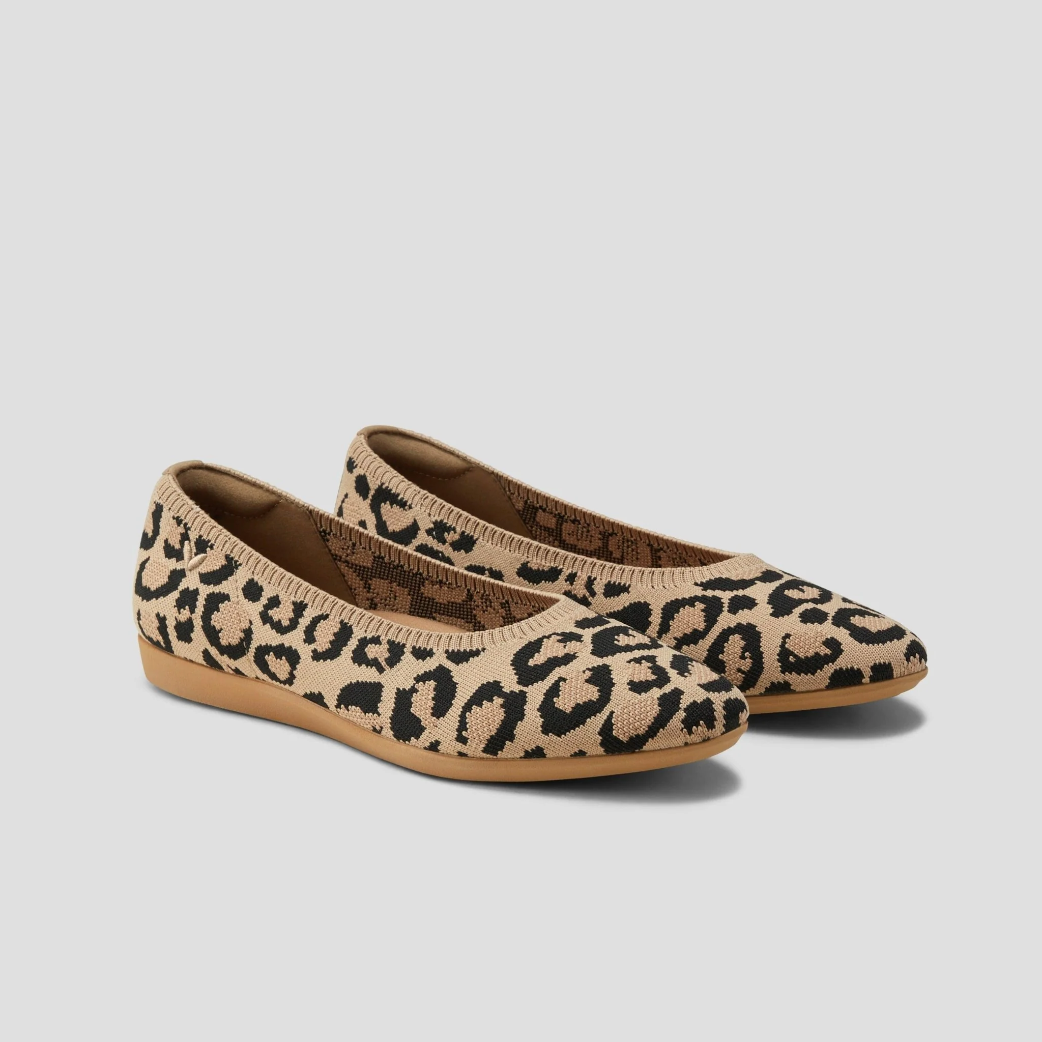 [Tamia Walker] アーモンドトゥ 超軽量 厚底 フラットシューズ