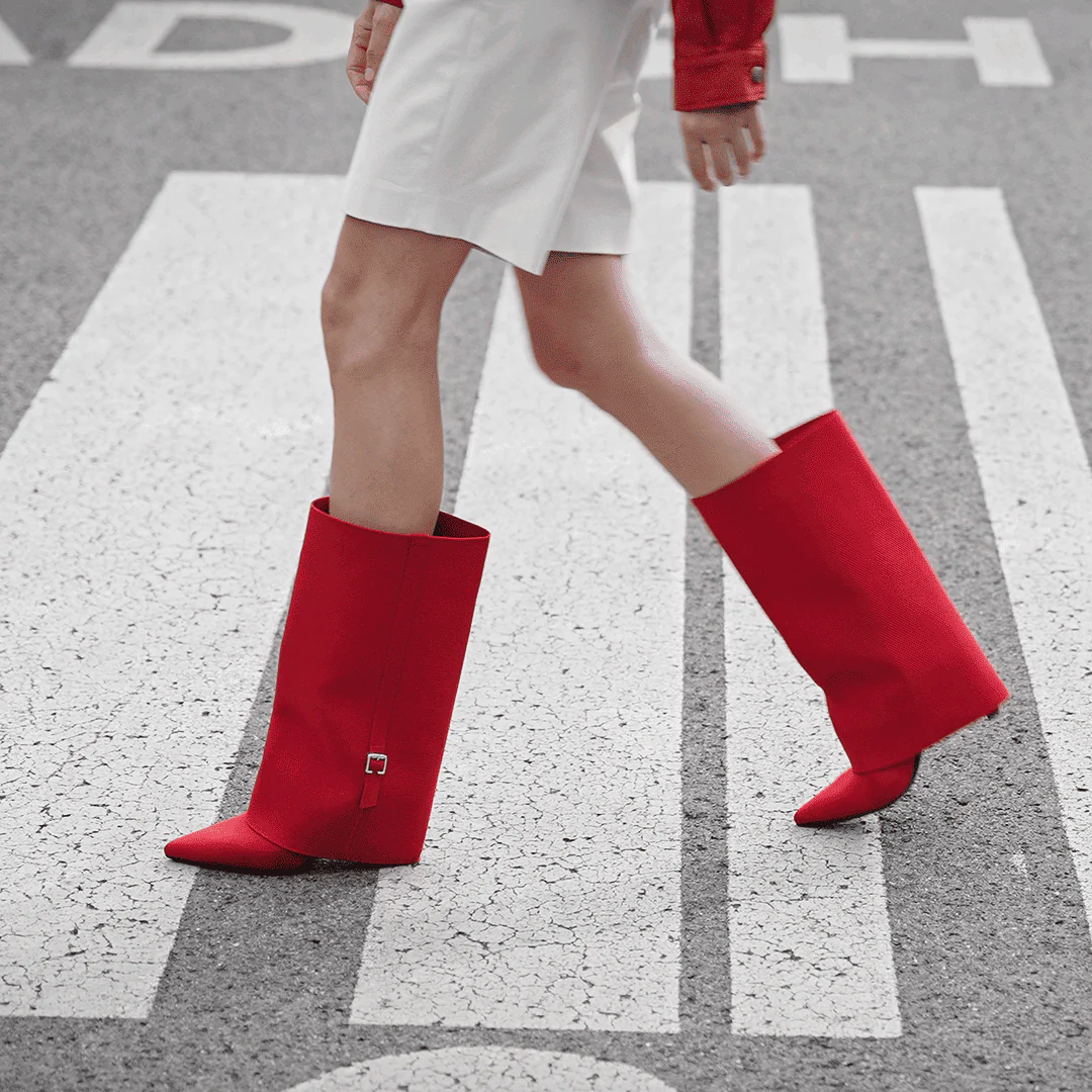 [Alana] ポインテッドトゥ ミッドヒールブーツ