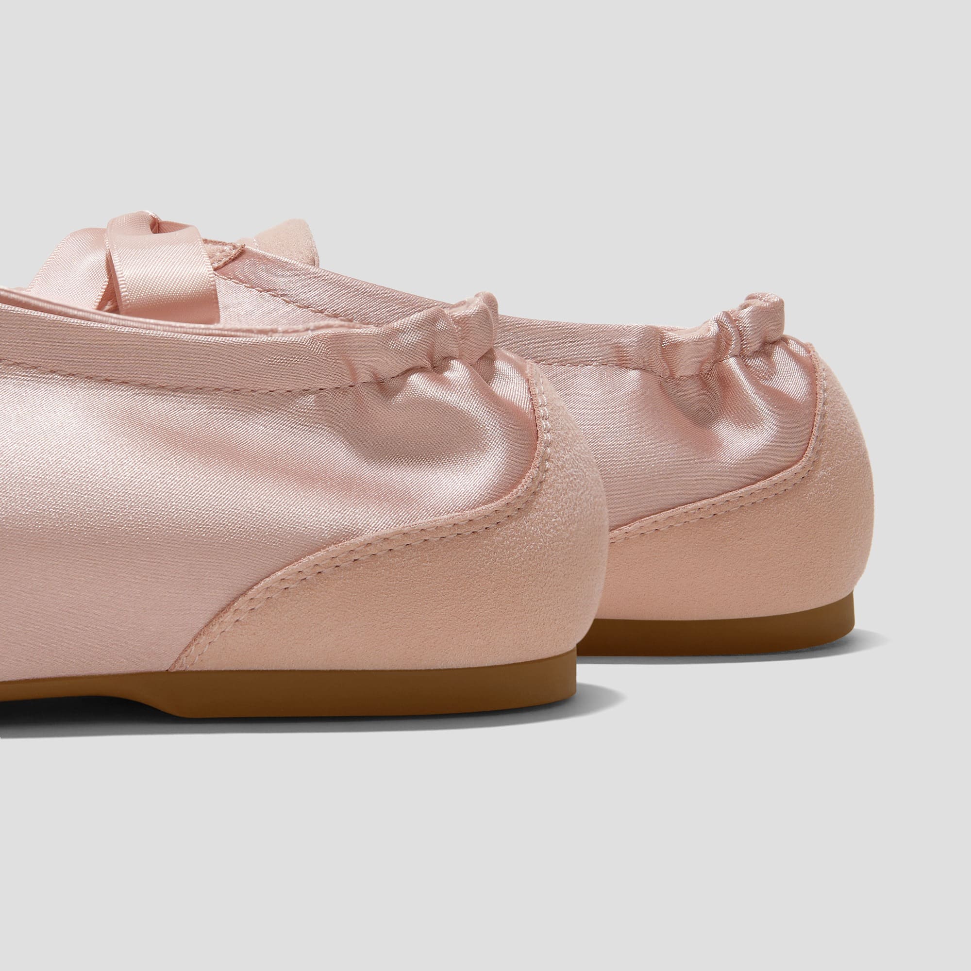 [Cristina] レースアップ サテン スニーカーリーナ