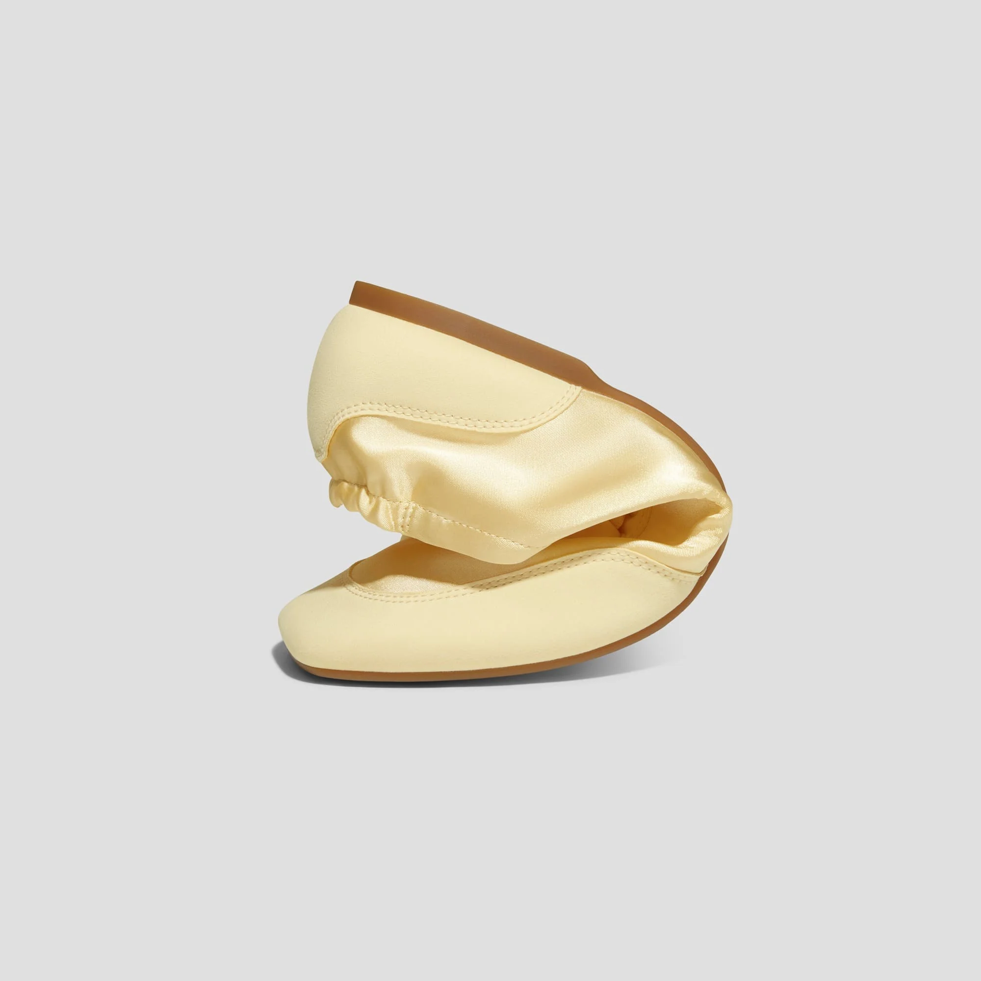 [Cristina] レースアップ サテン スニーカーリーナ