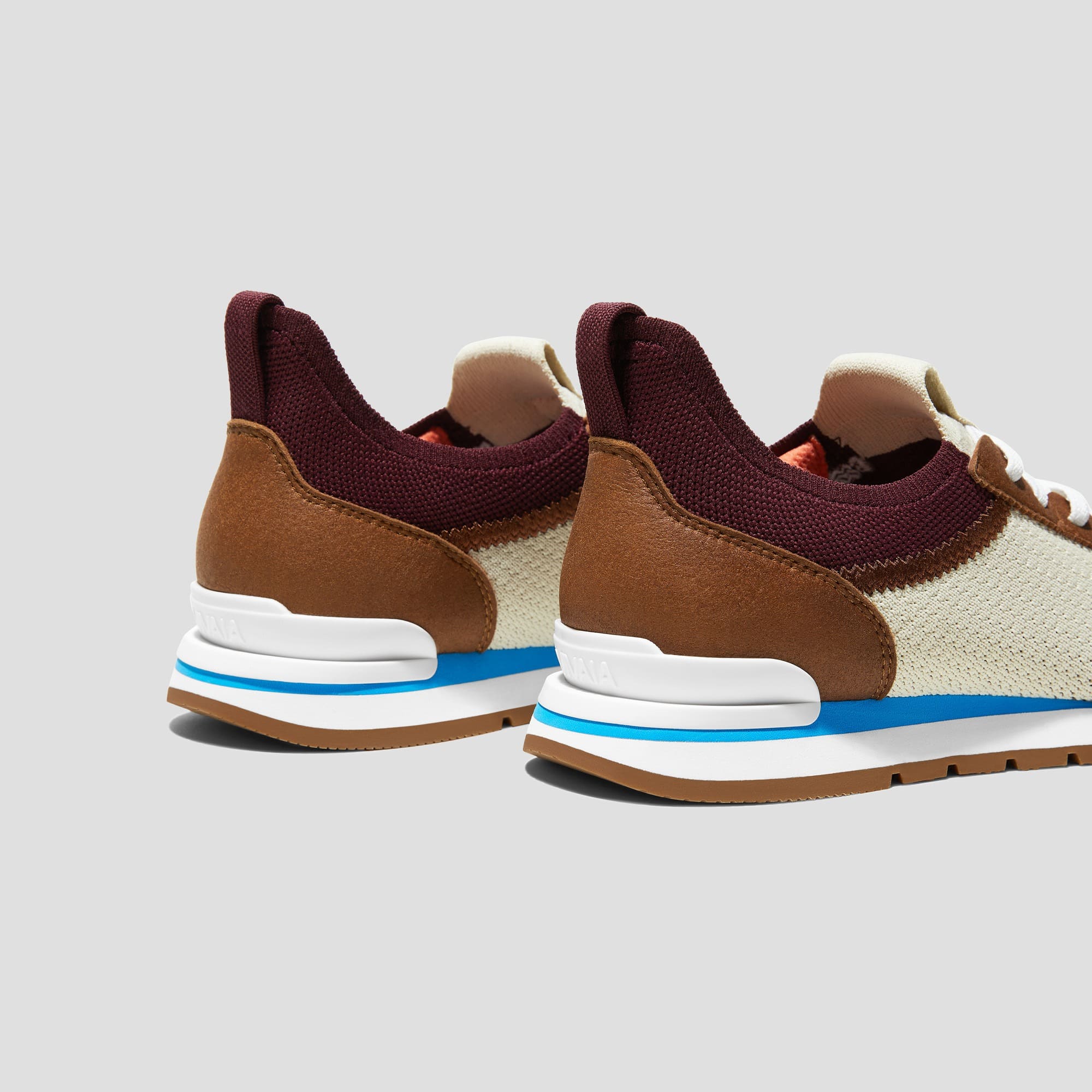 [Astra] ミックステクスチャー スリップオン スニーカー