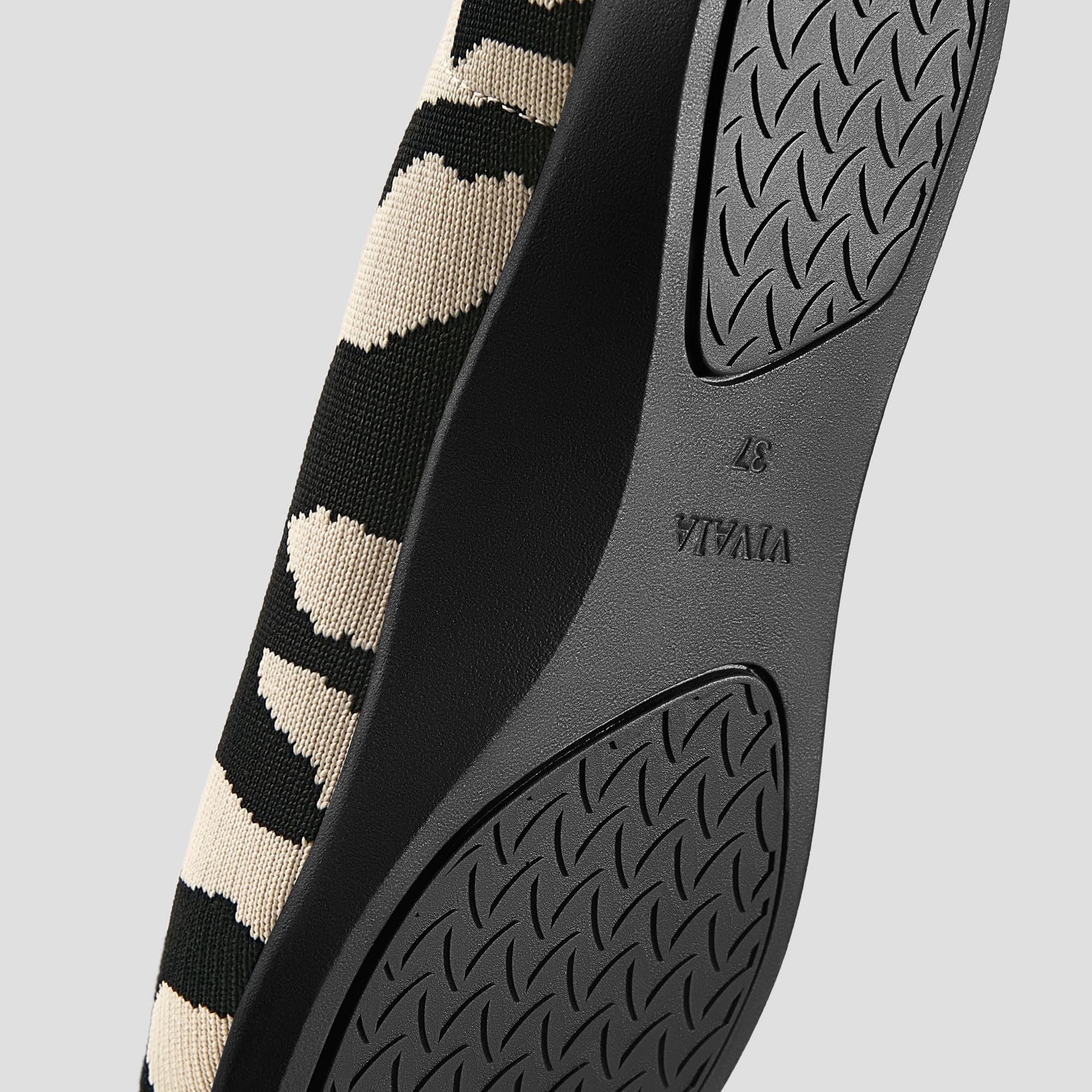 [Margot Walker] スクエアトゥ 超軽量 厚底 フラットシューズ