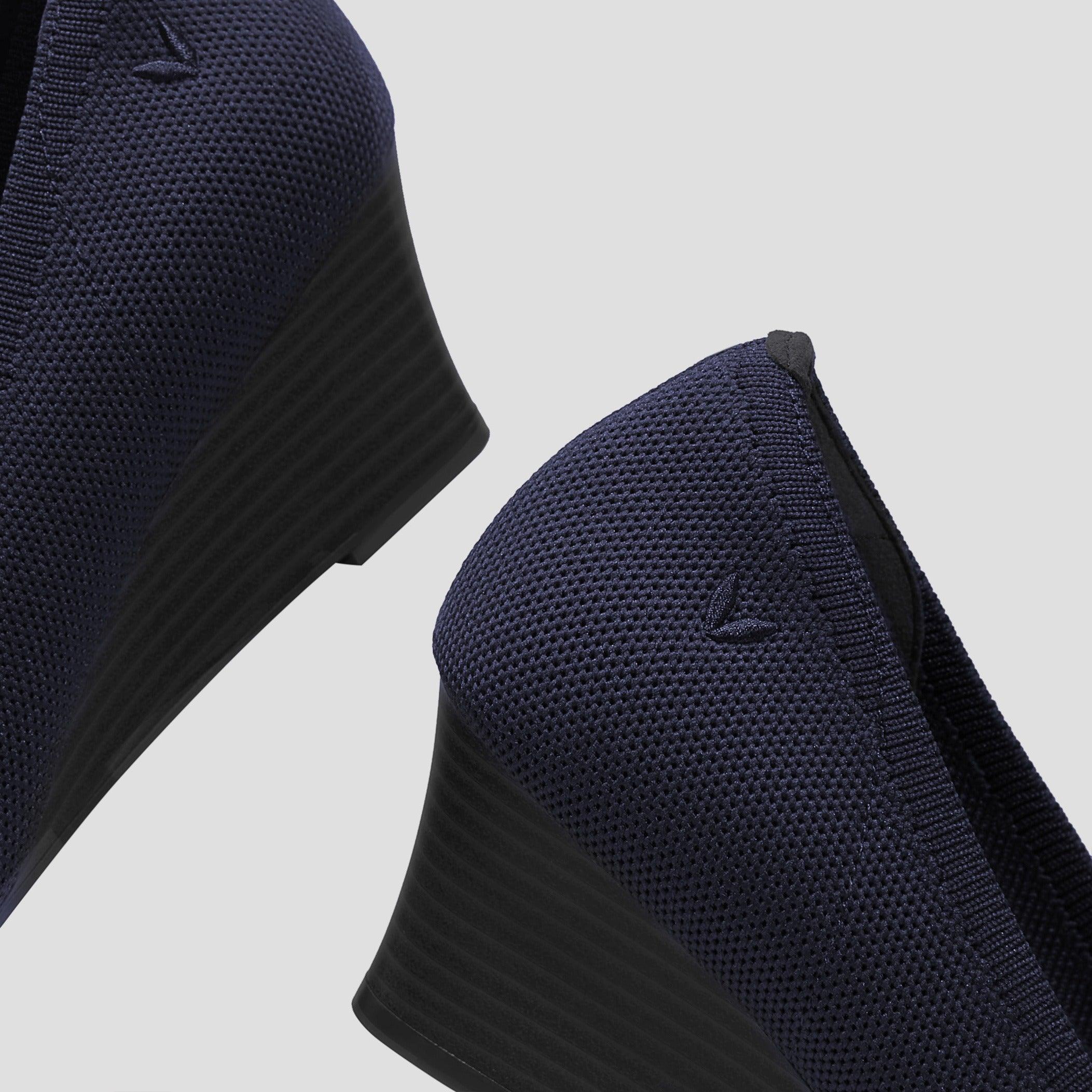 [Tamia Wedge Pro] アーモンドトゥ ウェッジヒール パンプス