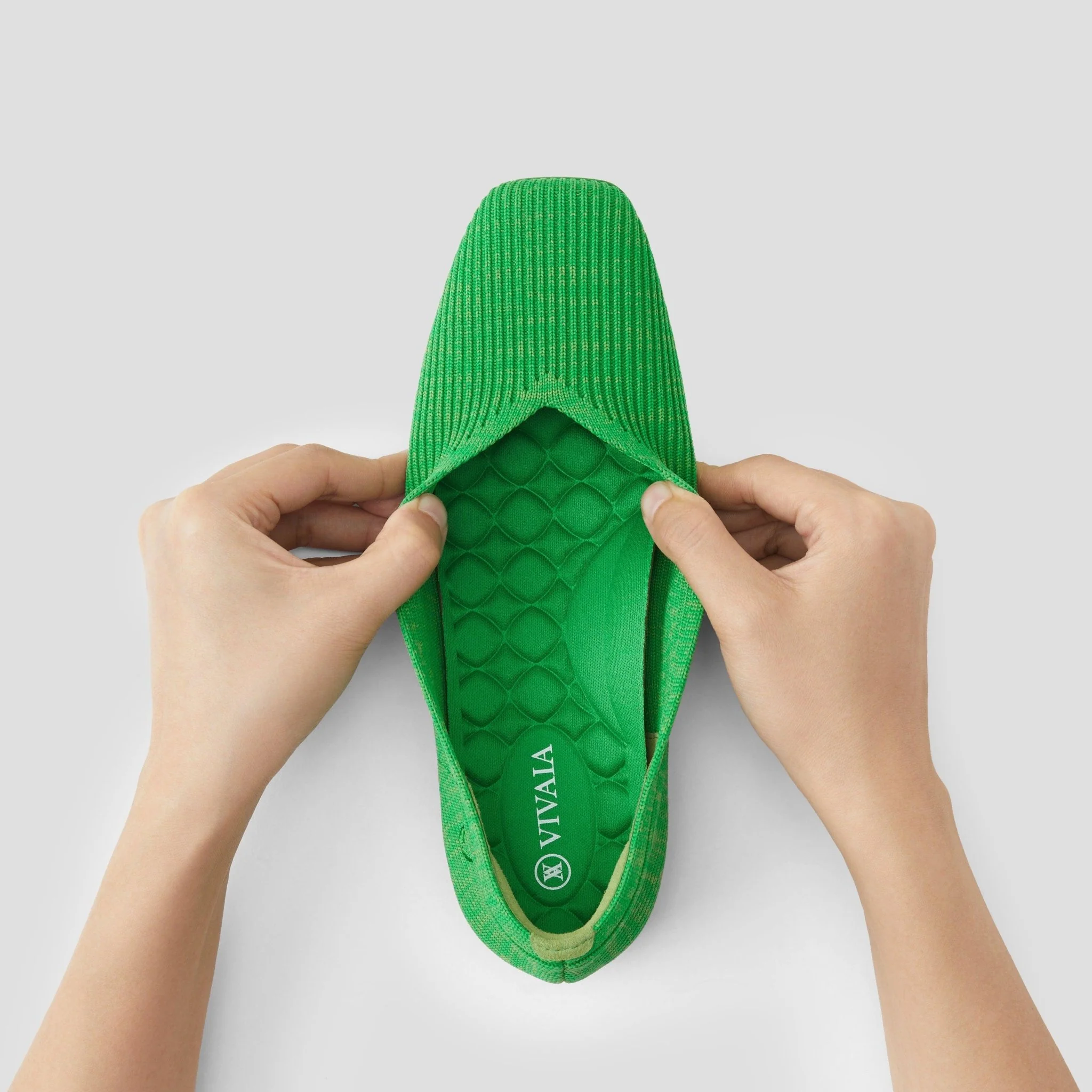 [Margot Walker] スクエアトゥ 超軽量 厚底 フラットシューズ