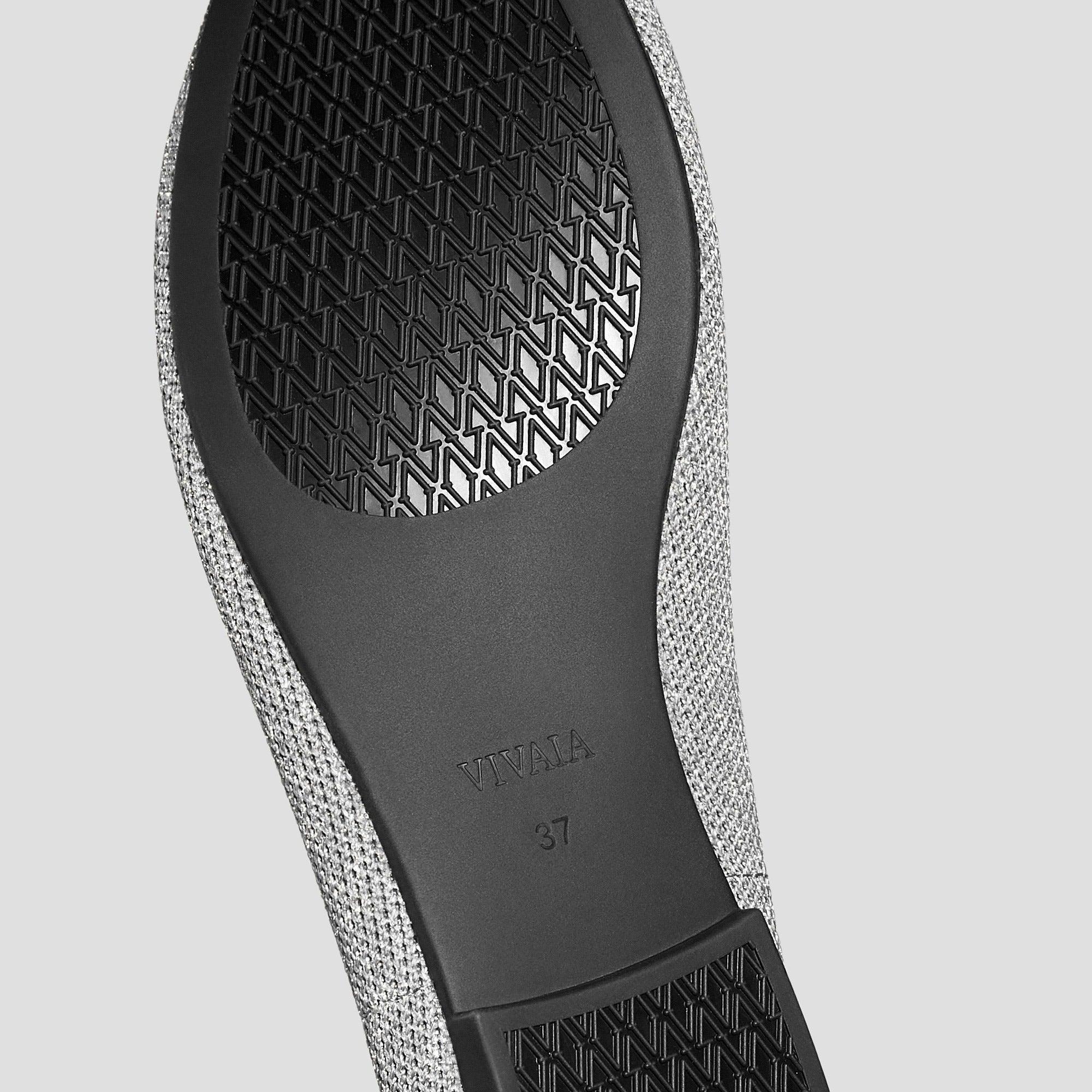 [Audrey] ラウンドトゥ アニマル刺繍 ローファー