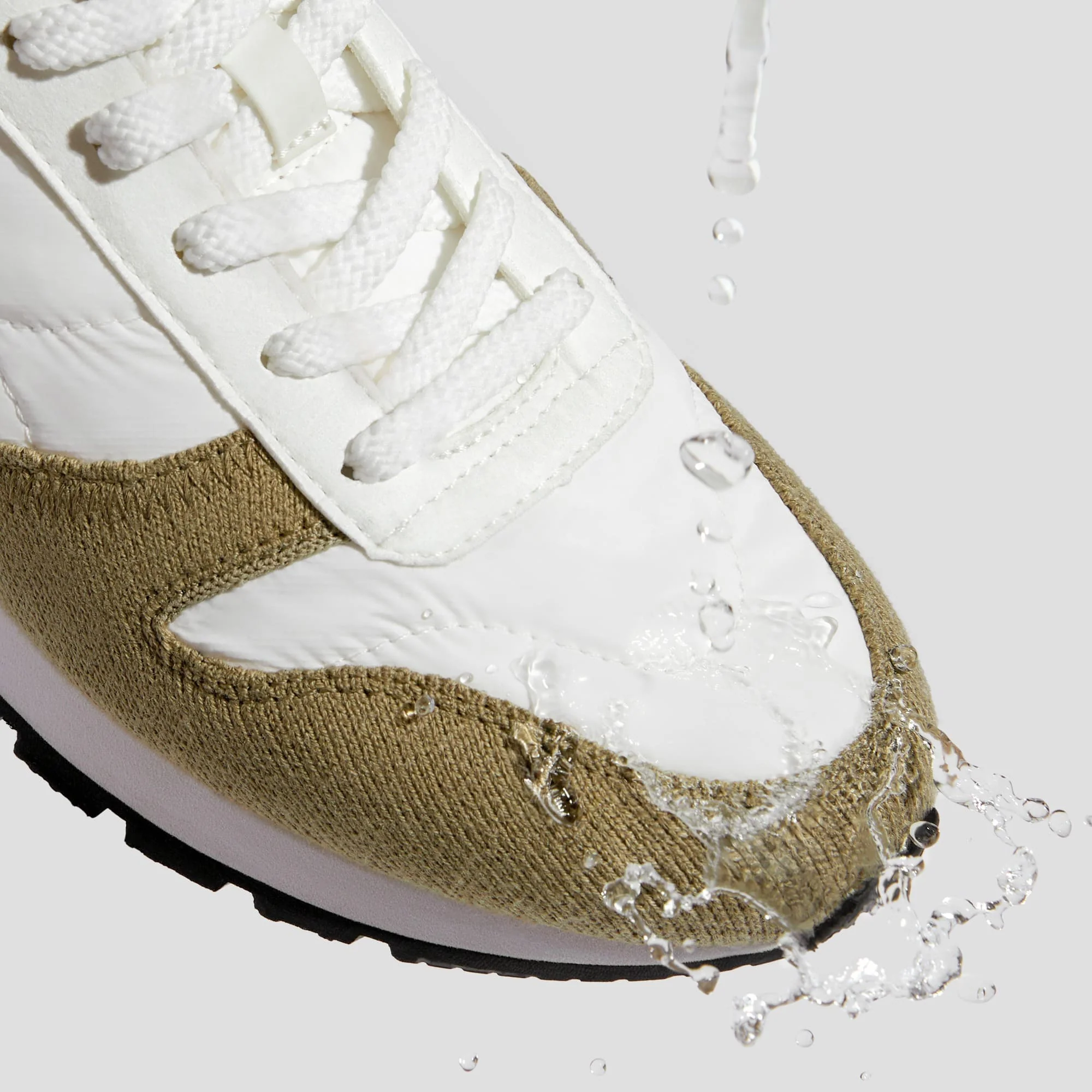 [Allegro] ユニセックス サテン ラックス 撥水加工 スニーカー