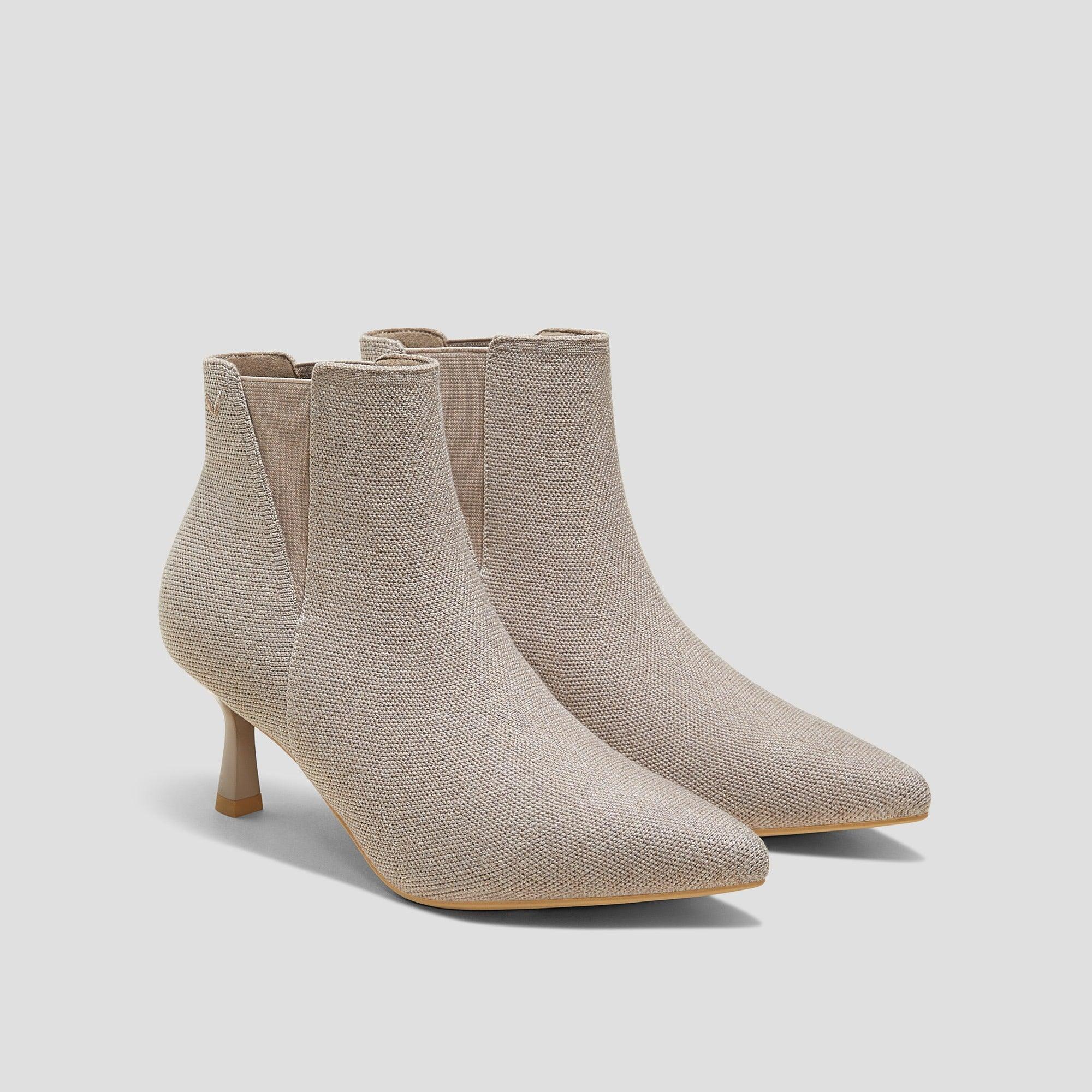 [Alexandra] ポインテッドトゥ 撥水加工 アンクル ヒールブーツ