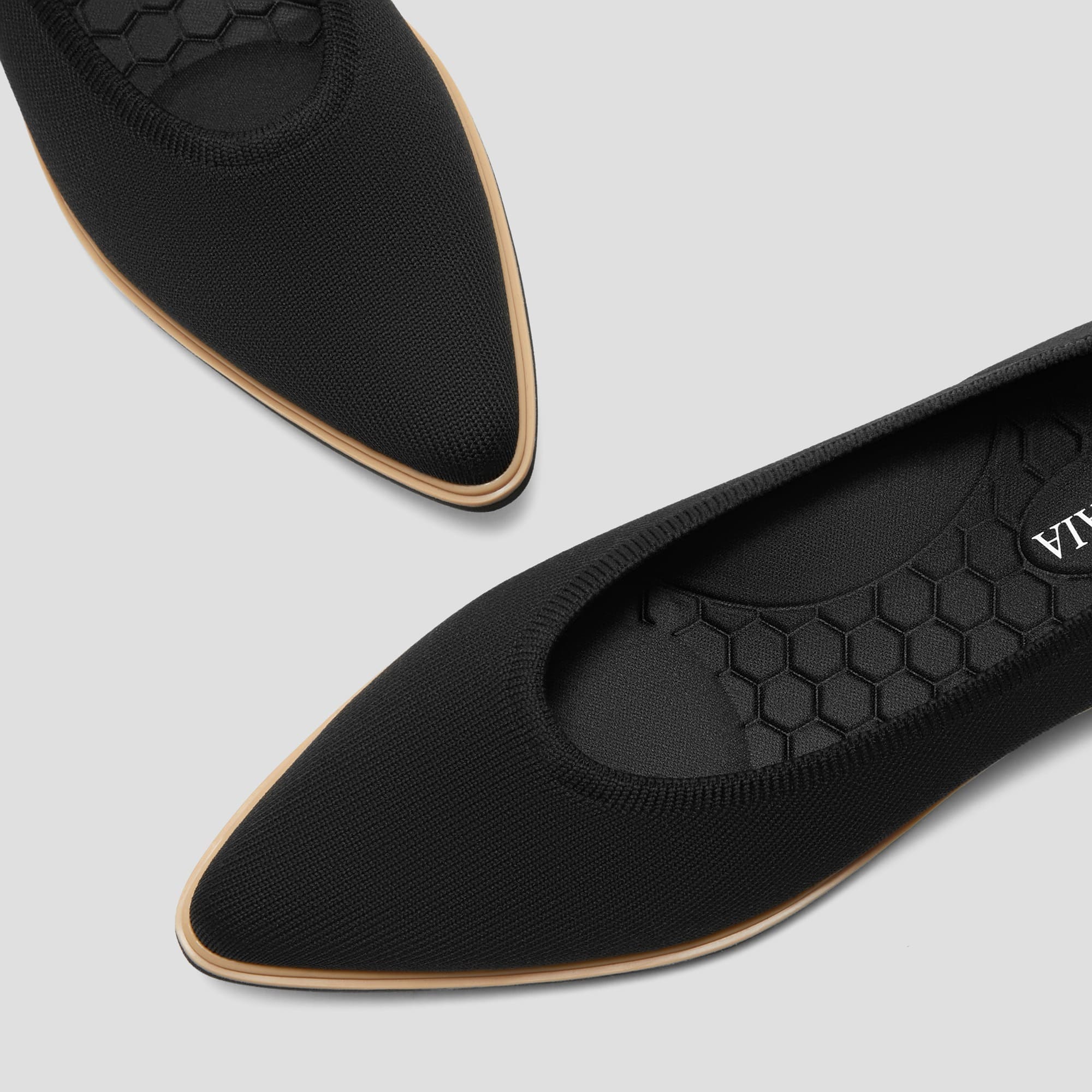 [All-Day Standing Veronica] ポインテッドトゥ フラット