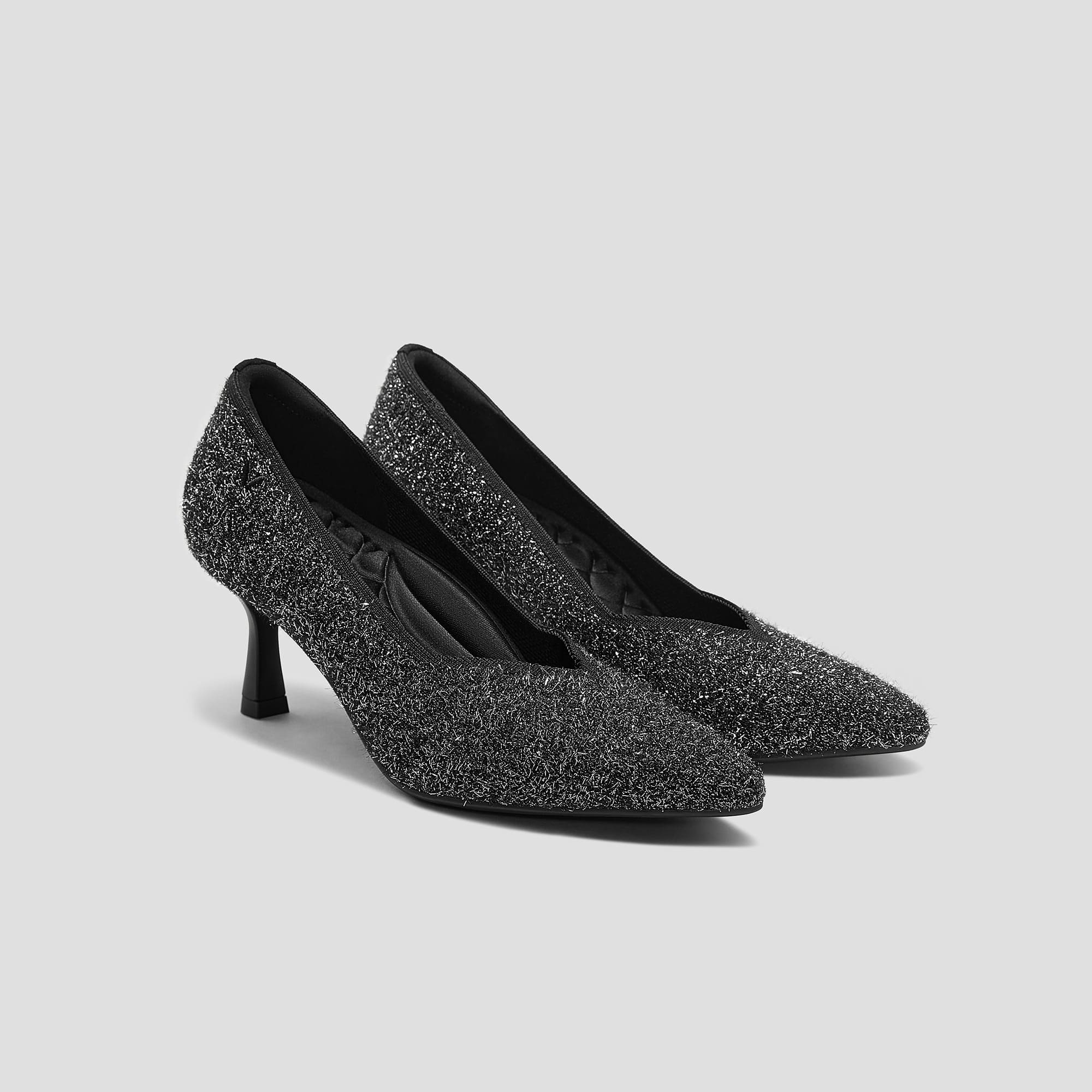 [Anna] ポインテッドトゥ ミッドヒール