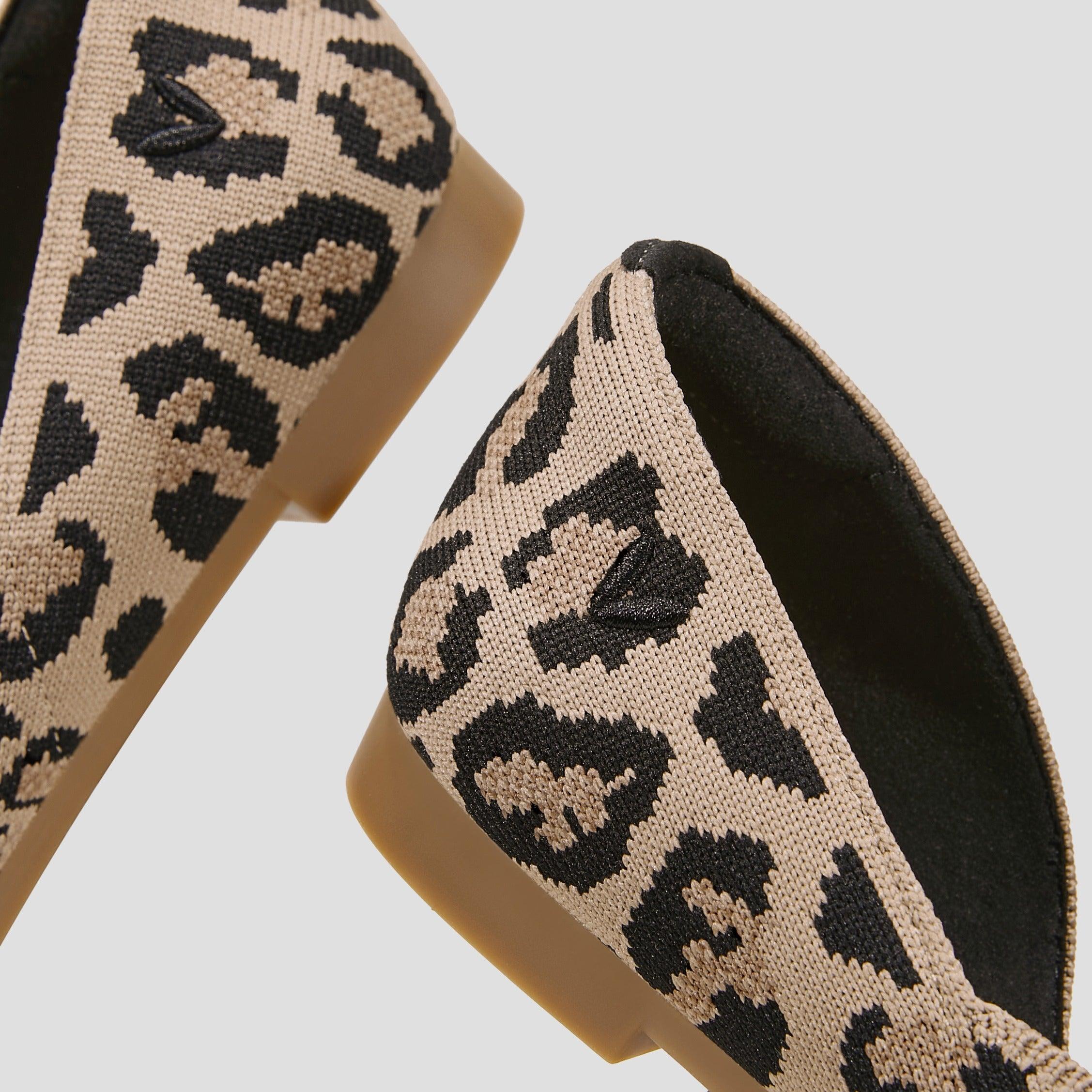 [Melia 2.0] ポインテッドトゥ Vカット フラットシューズ