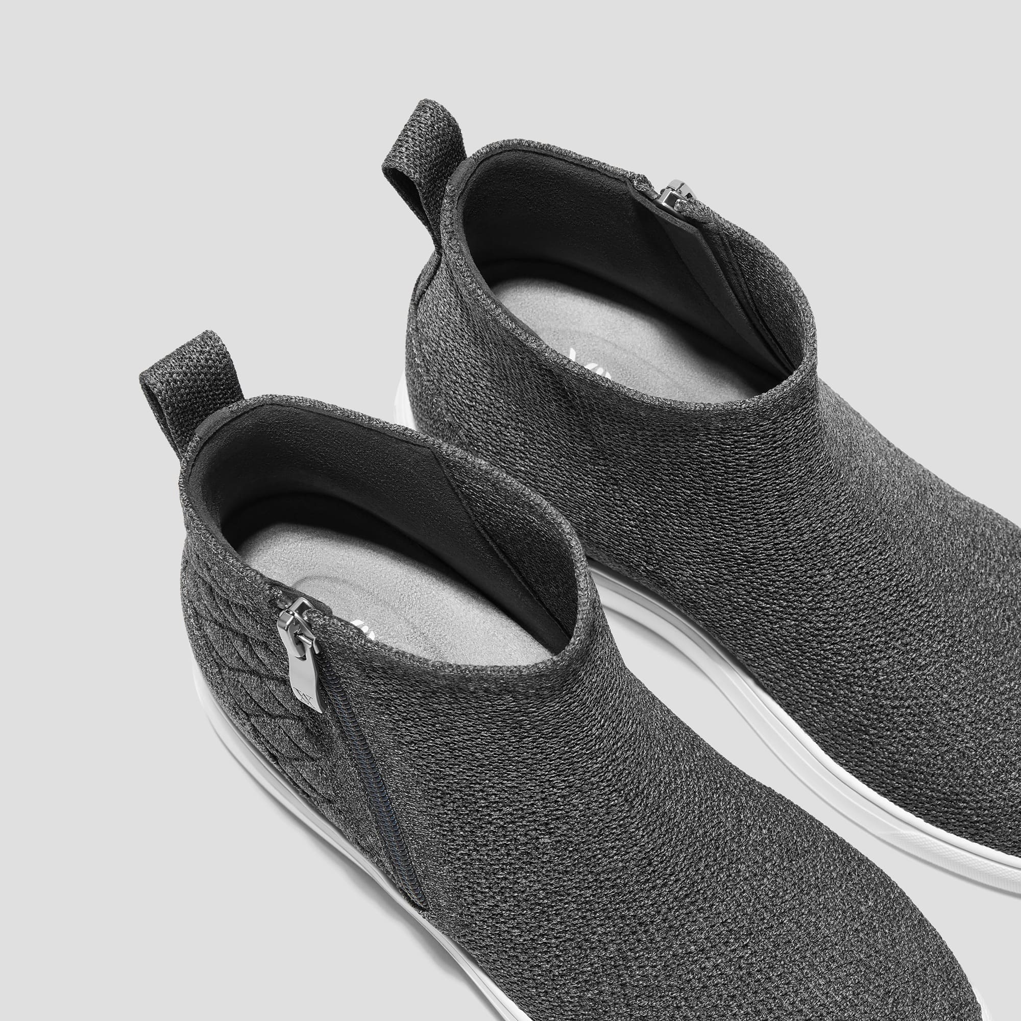 [Casey] ラウンドトゥ ヒドゥンウェッジ スニーカー