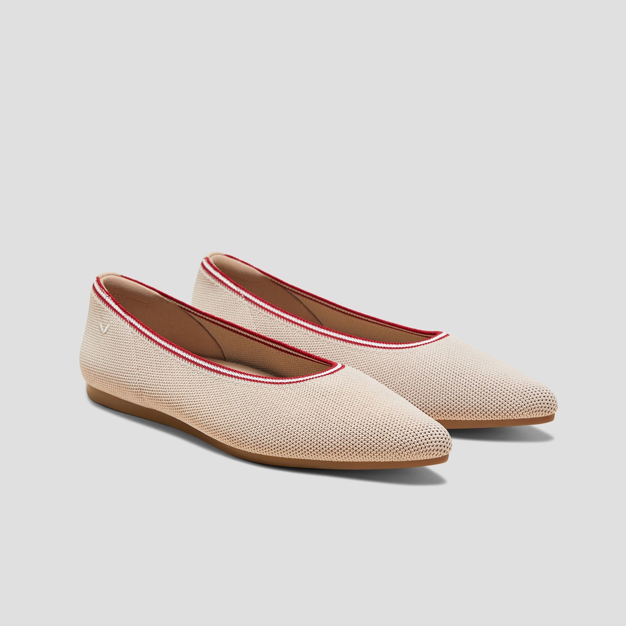 [Aria 5°] ポインテッドトゥ フラットシューズ