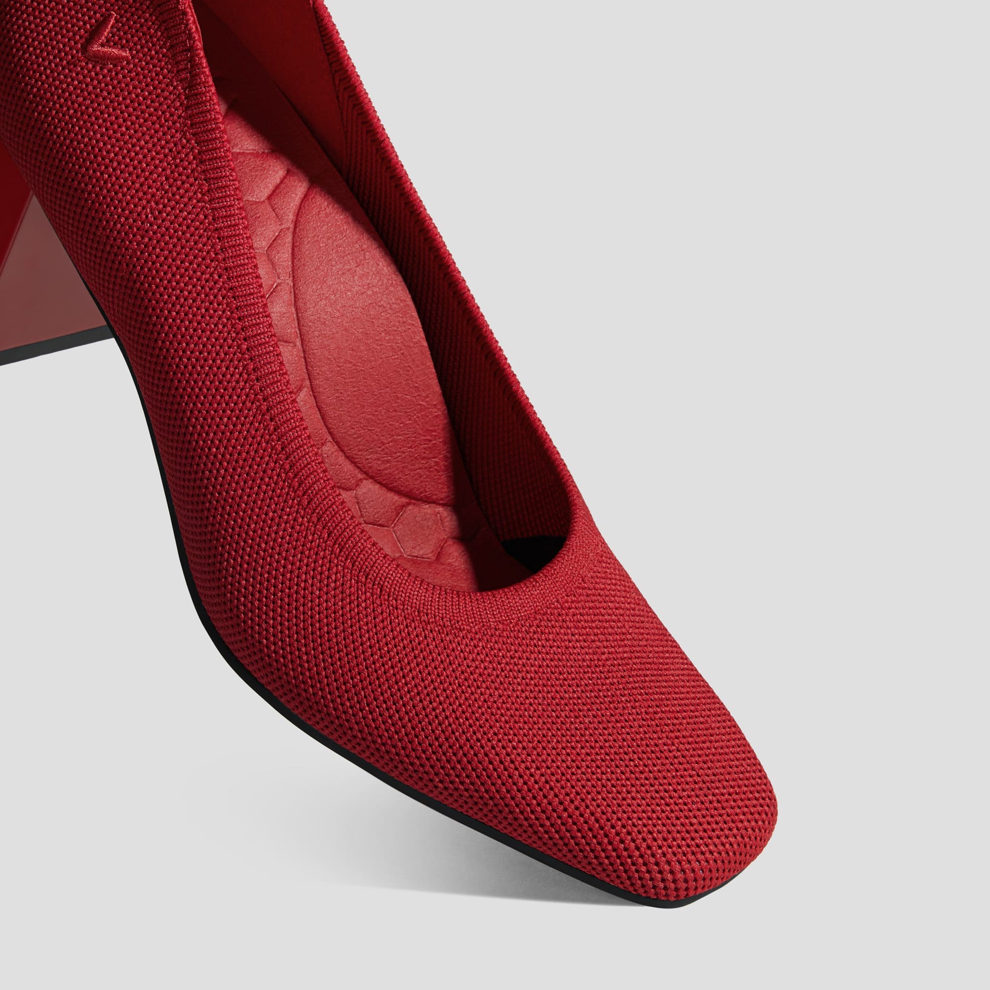 [Elize] スクエアトゥ ストレスフリー ブロックヒール