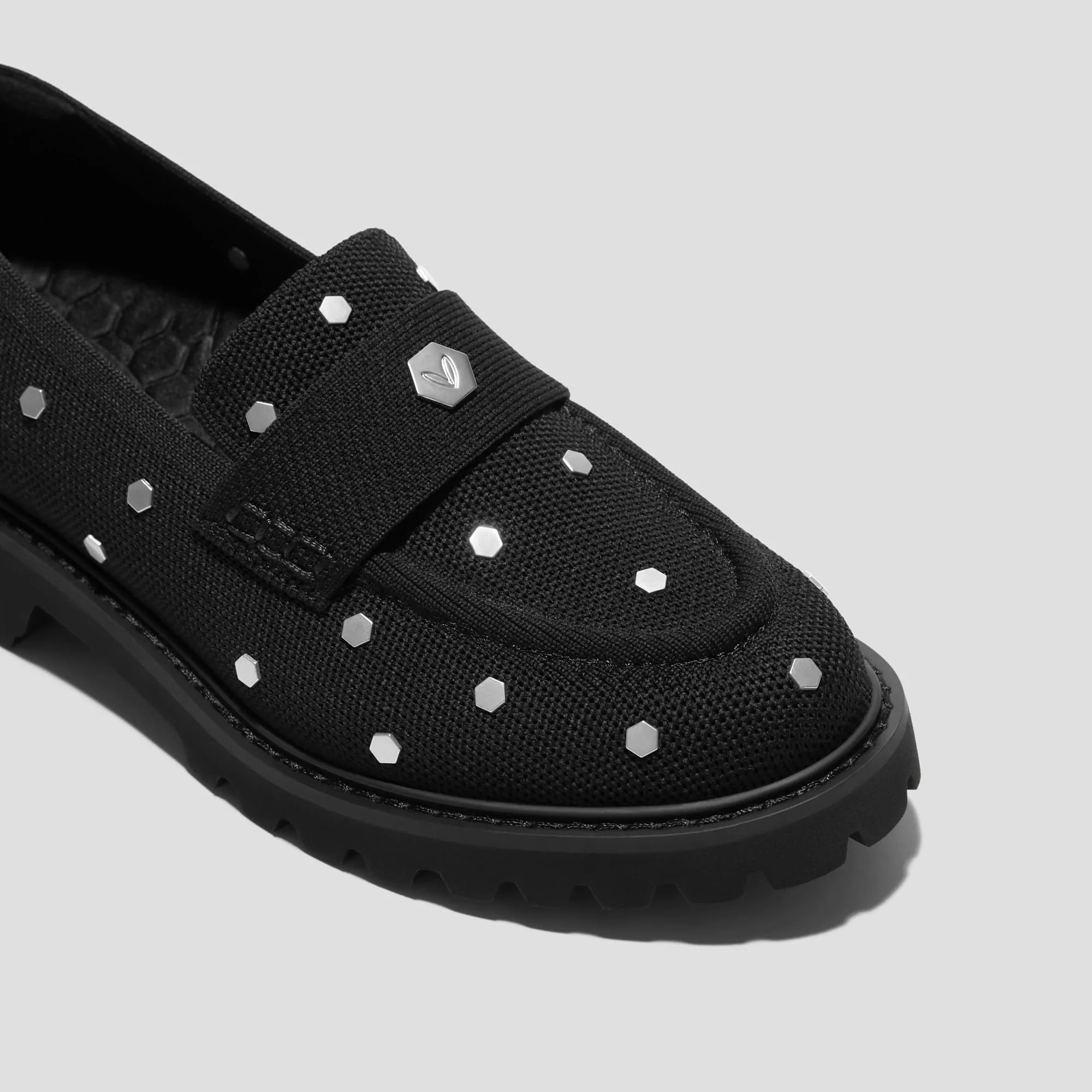 [Francesca]  アーモンドトゥ プラットフォーム トラックソールローファー