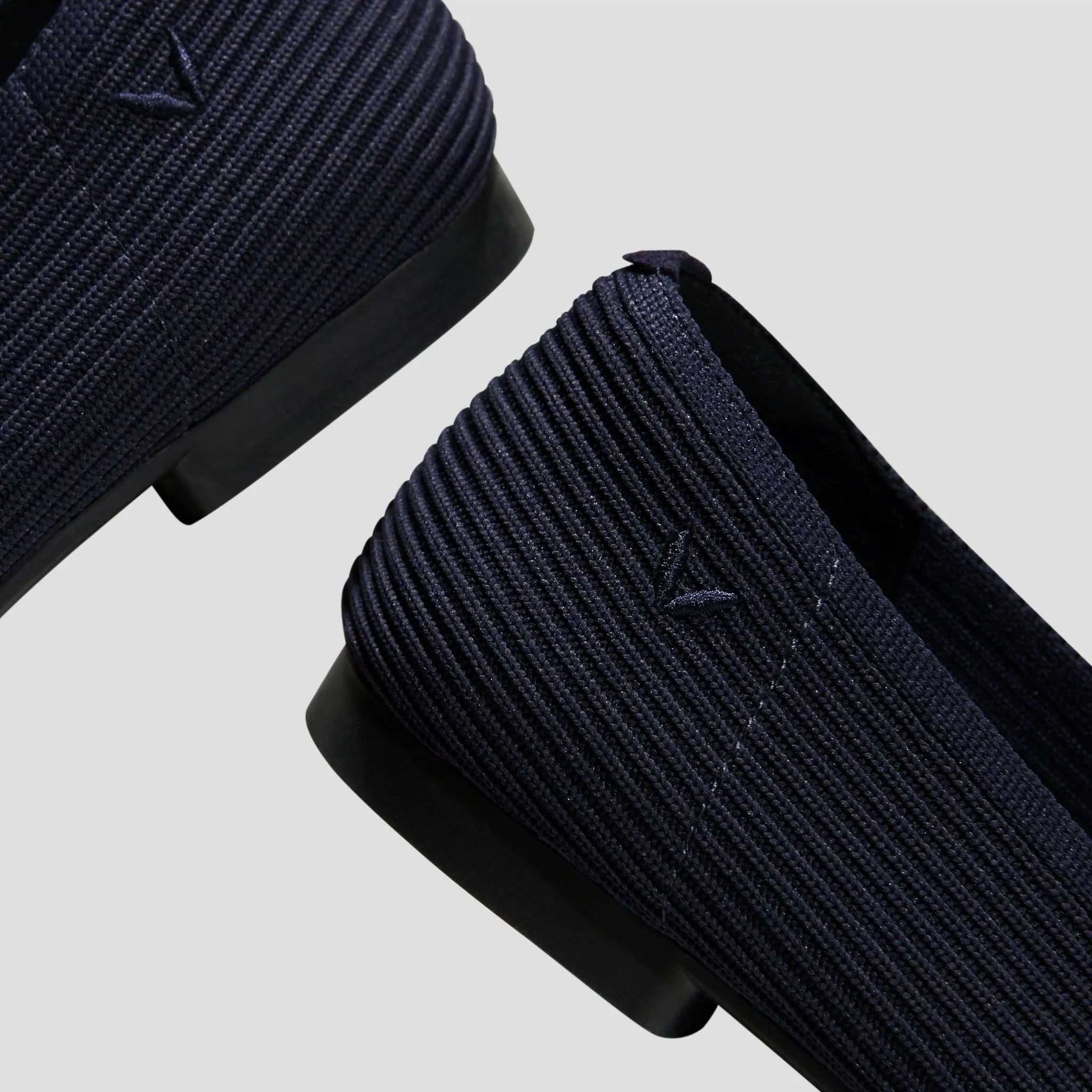 [Margot 2.0] スクエアトゥ エクストラワイド(5Eまで対応) フラットシューズ