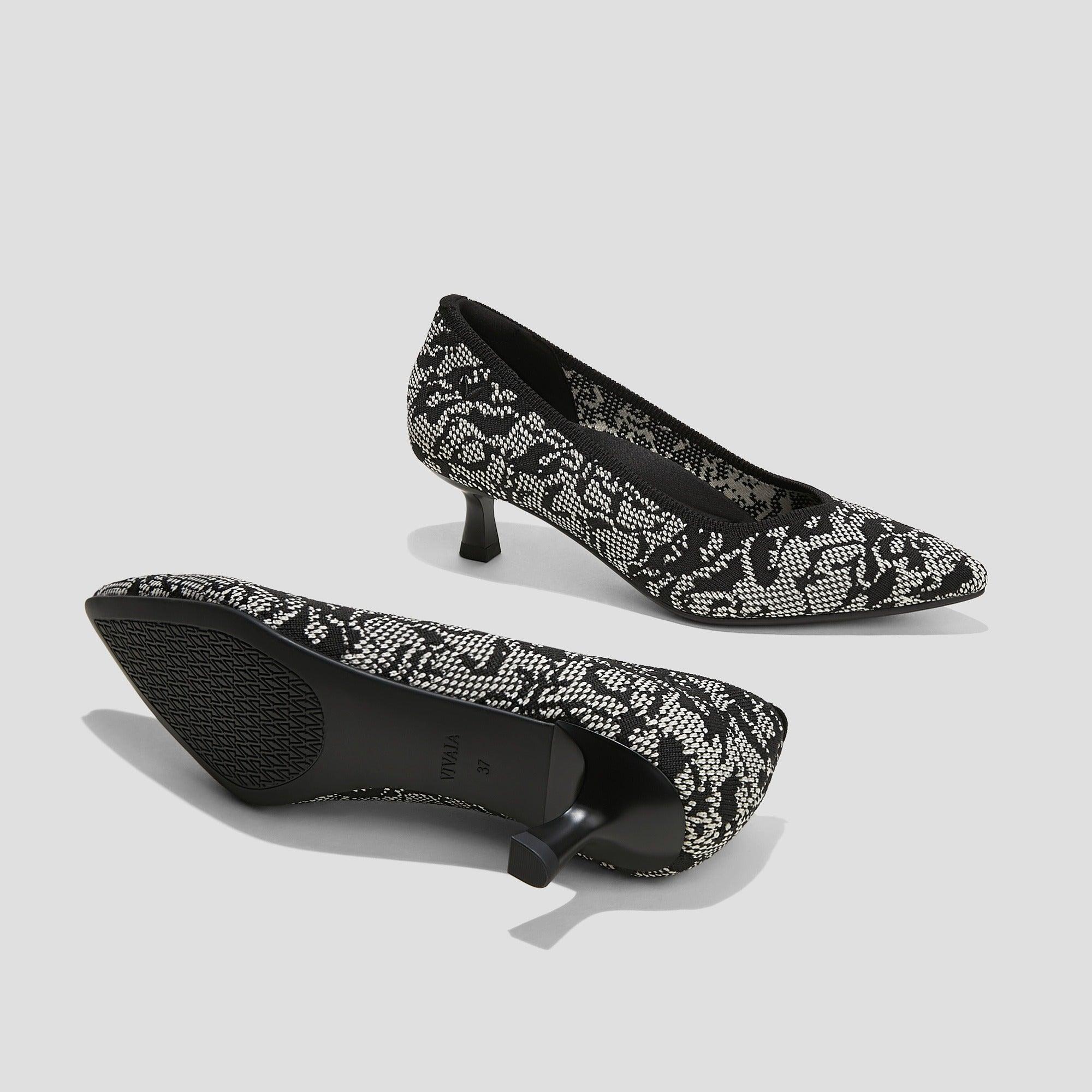 [Scarlett] ポインテッドトゥ  キトゥンヒール パンプス