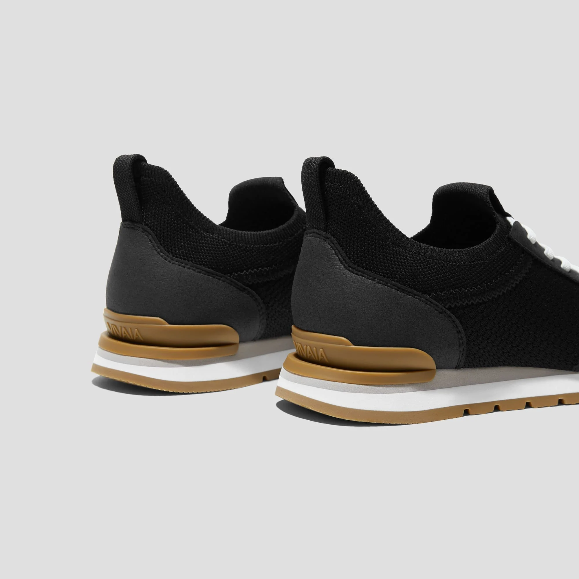 [Astra] ミックステクスチャー スリップオン スニーカー