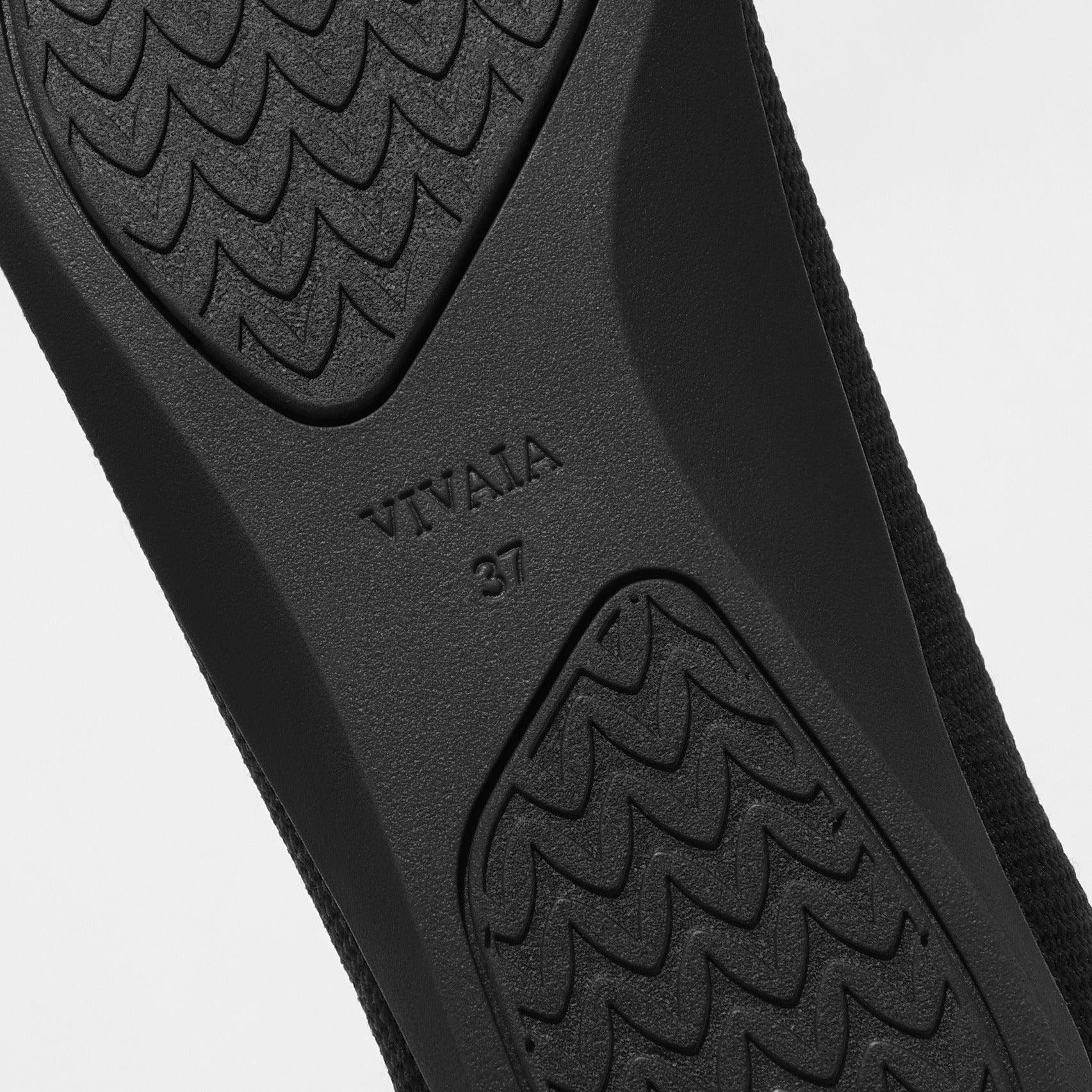 [Aria Walker] ポインテッドトゥ 超軽量 厚底 フラットシューズ