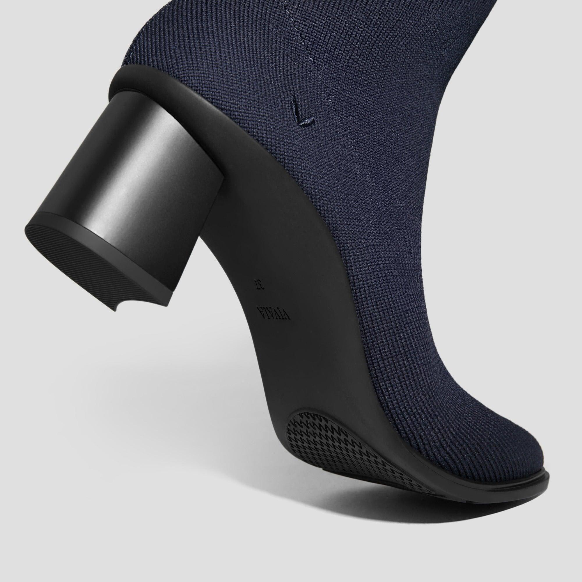 [Amanda] アーモンドトゥ 撥水加工 ランニングヒールブーツ