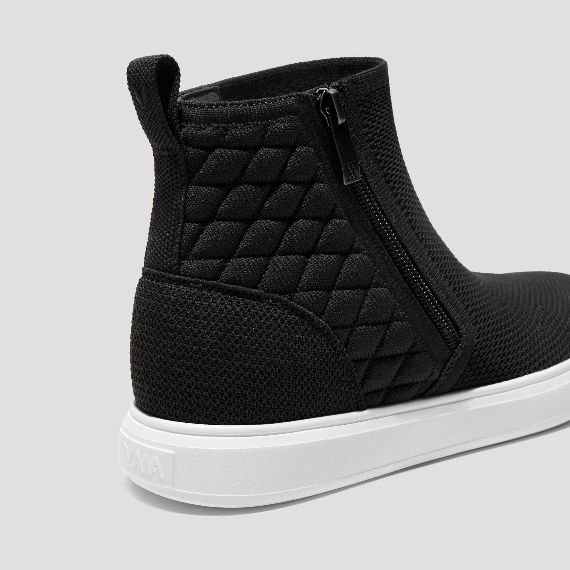 [Casey] ラウンドトゥ ヒドゥンウェッジ スニーカー