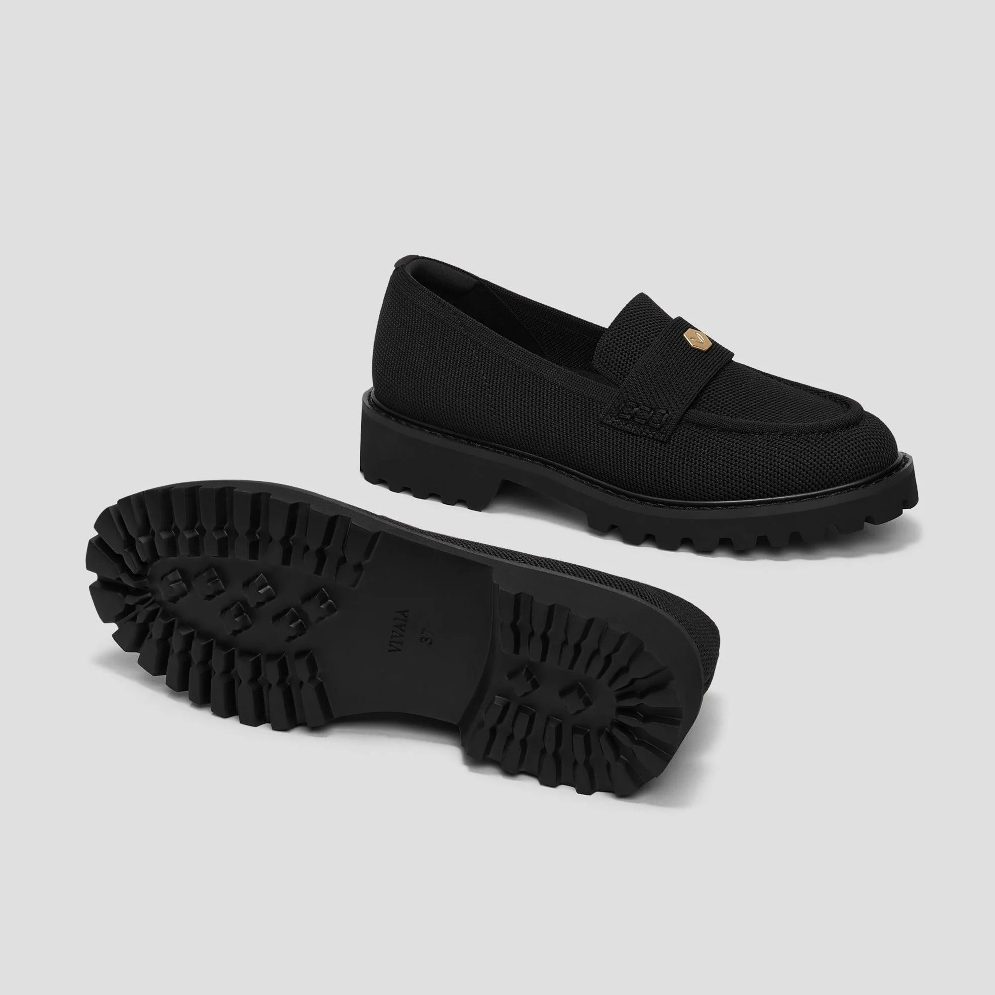 [Francesca] アーモンドトゥ プラットフォーム トラックソールローファー