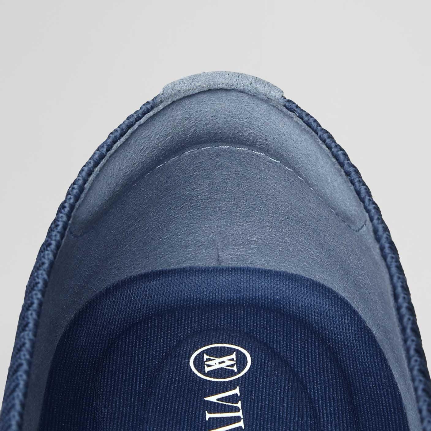 [Aria 5°] ポインテッドトゥ フラットシューズ