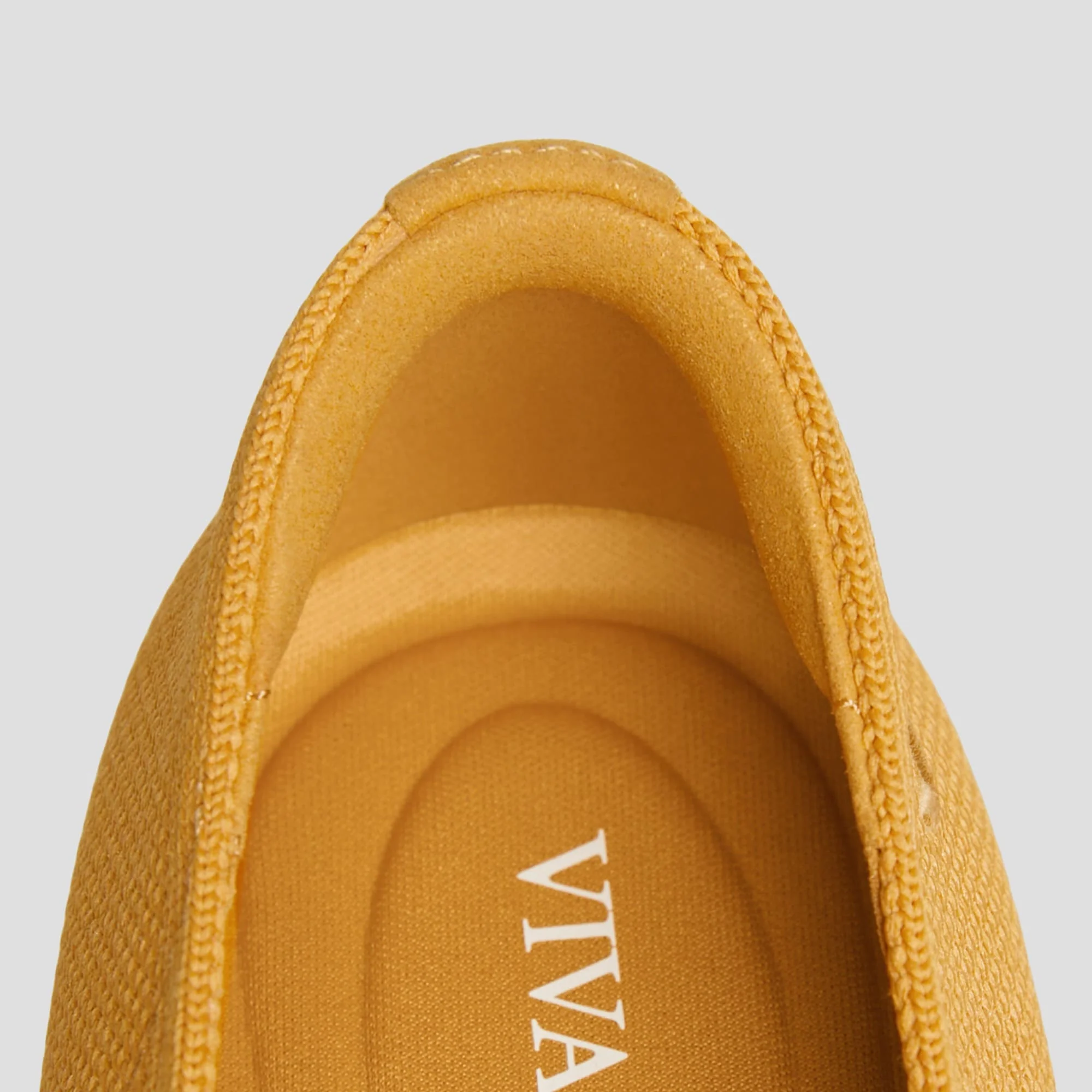 [Audrey] ラウンドトゥ アニマル刺繍 ローファー