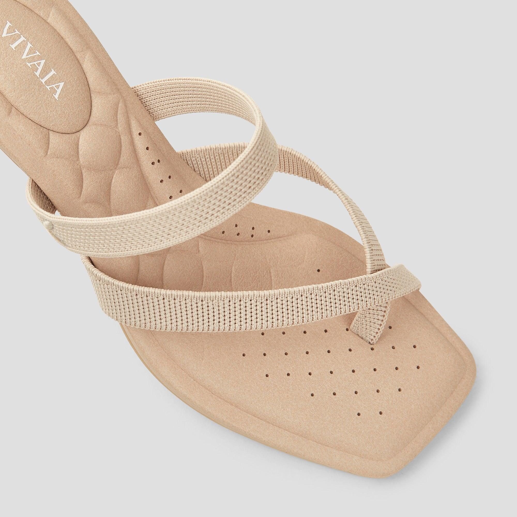 [Alina] スクエアトゥ キトゥンヒール ストラッピー サンダル