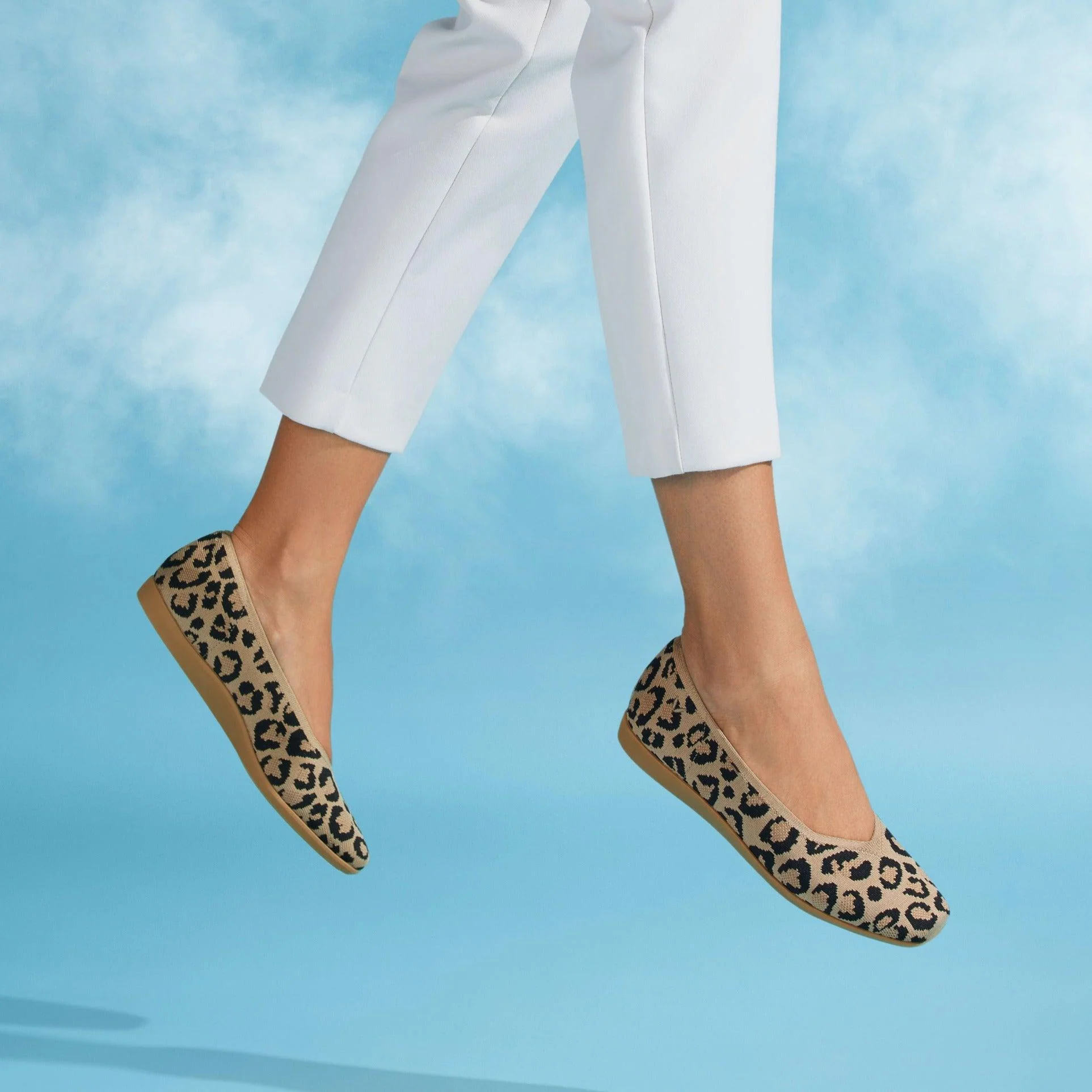 [Margot Walker] スクエアトゥ 超軽量 厚底 フラットシューズ