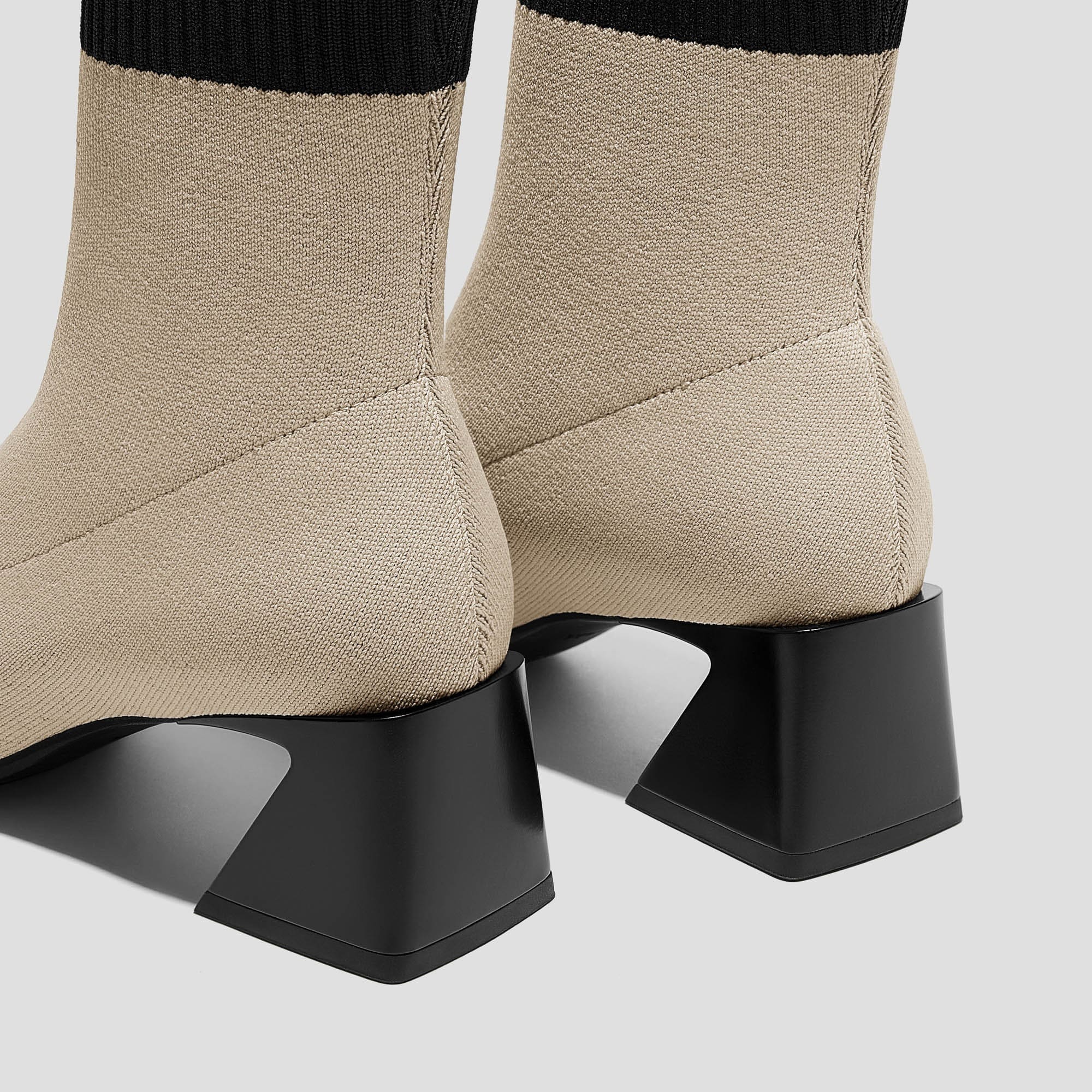 [Regina Pro] スクエアトゥ 撥水加工 ショートブーツ