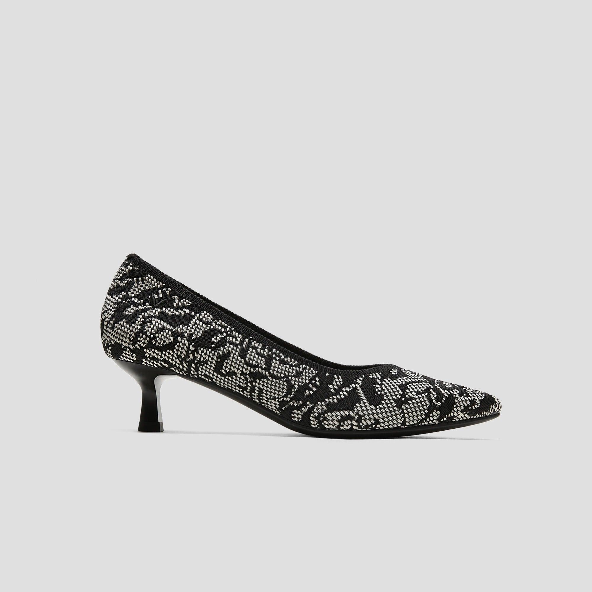 [Scarlett] ポインテッドトゥ  キトゥンヒール パンプス