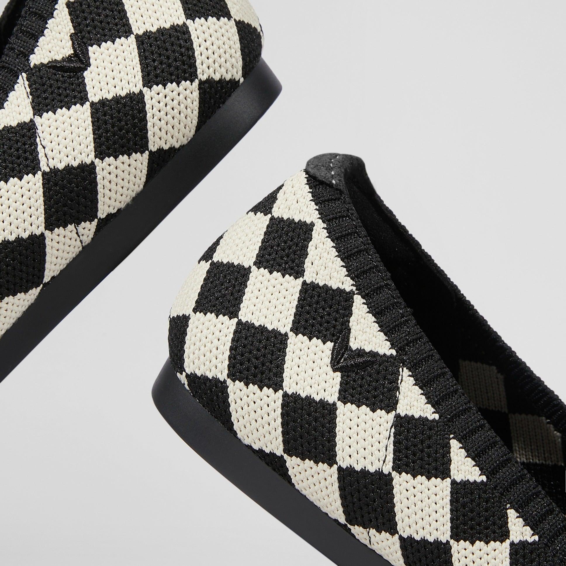 [Aria 5°] ポインテッドトゥ フラットシューズ